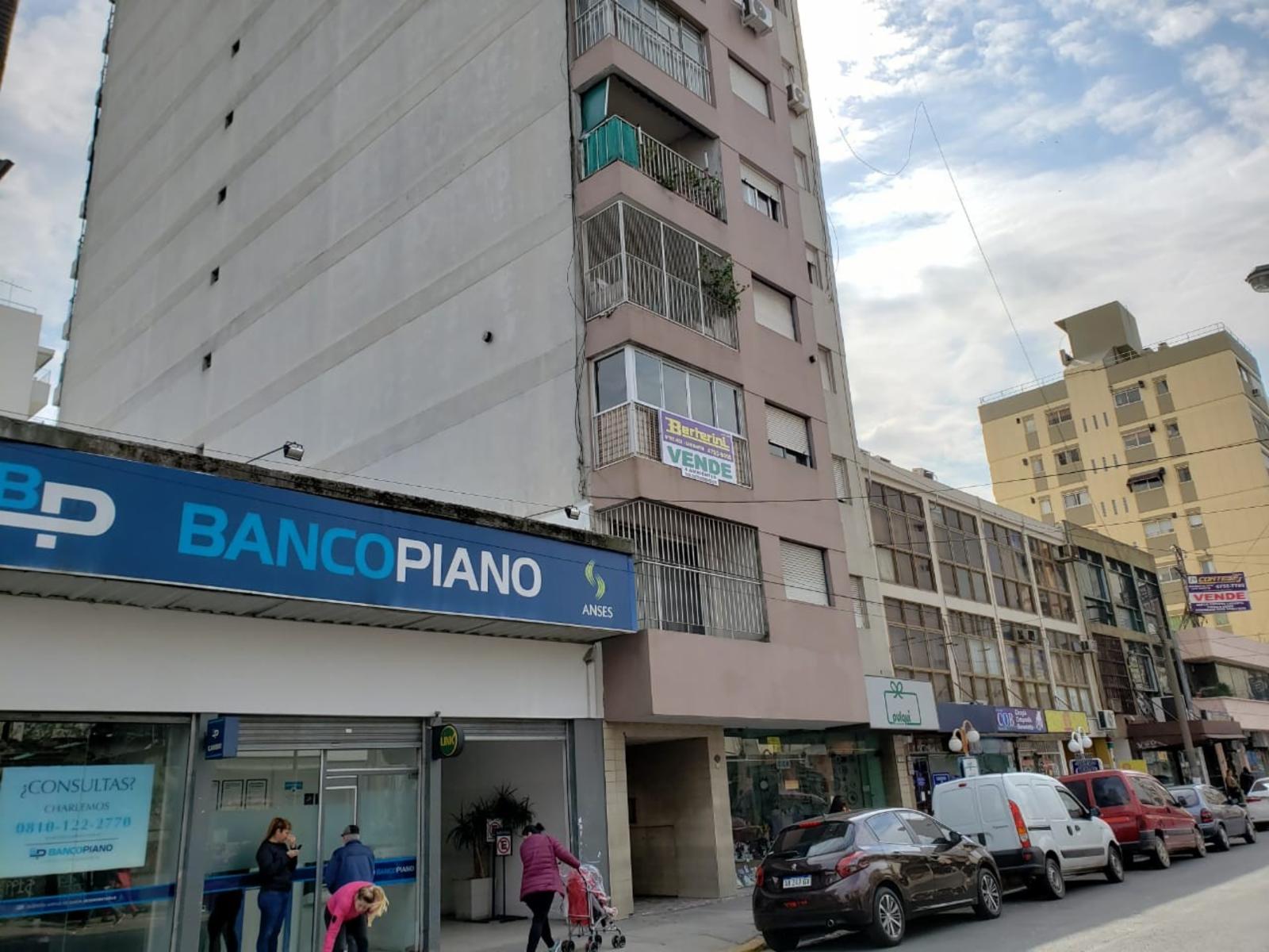 VENTA HERMOSO DEPARTAMENTO 4 AMBIENTES - CENTRO DE SAN MARTIN