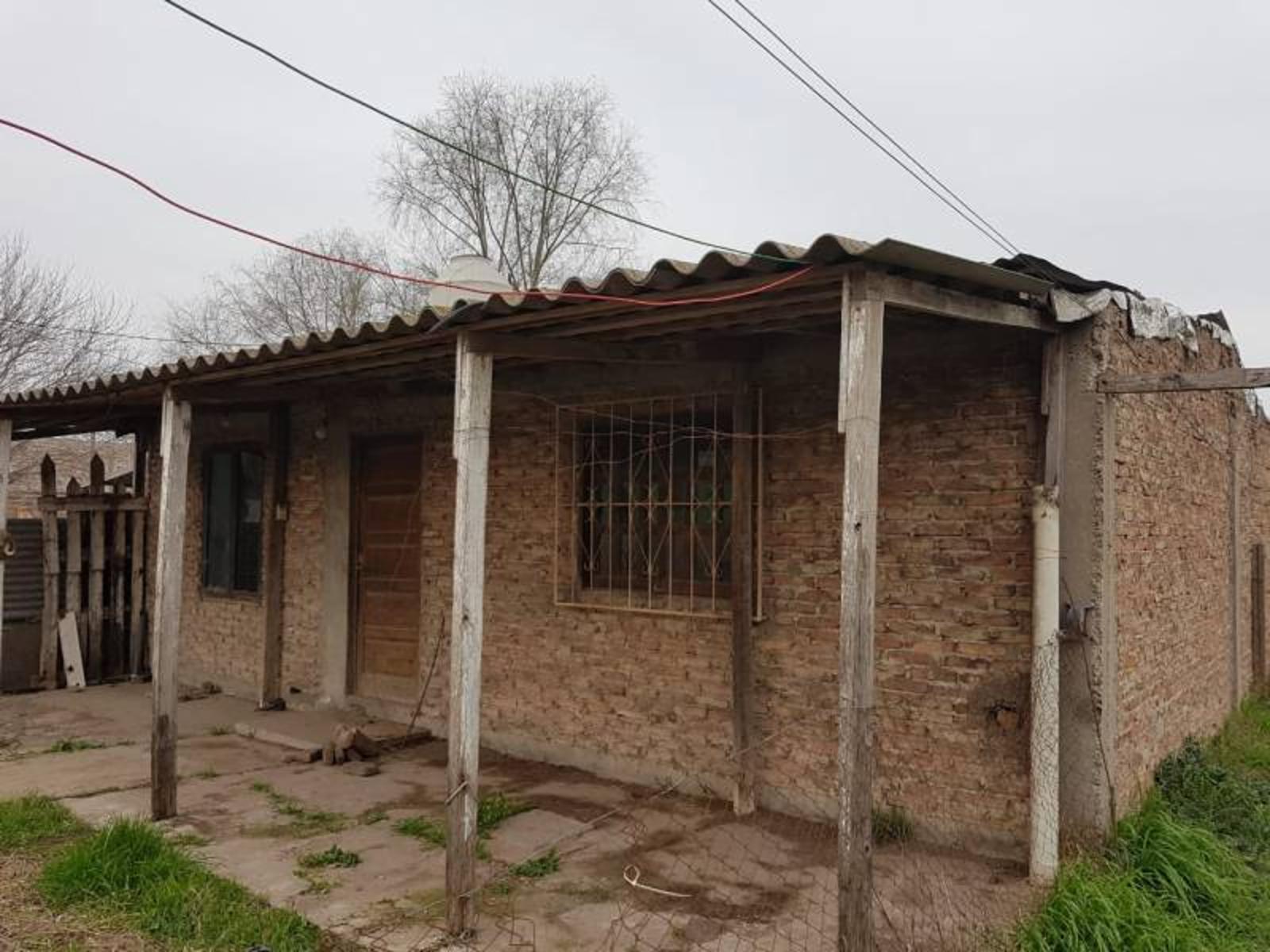 CASA A REFACCIONAR EN VENTA