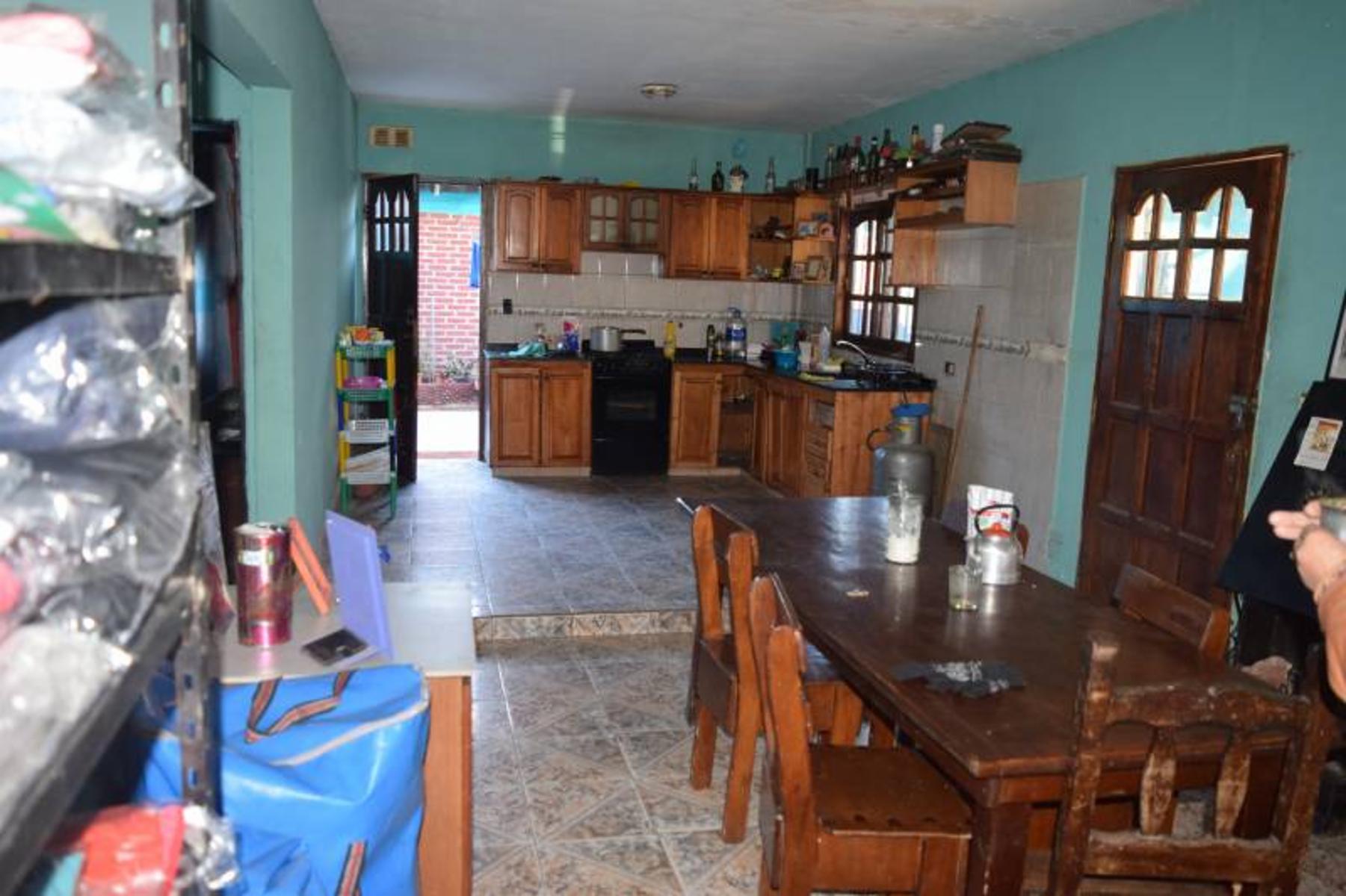 CASA EN VENTA, VIRREY DEL PINO.