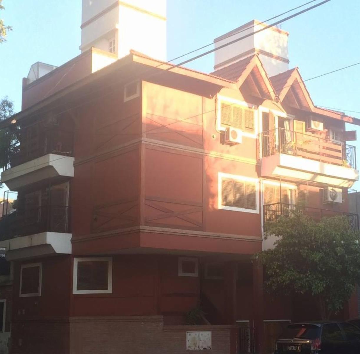 SE VENDE EXCELENTE PH 4 AMB.CON COCHERA, TERRAZA, BALCON, 3 BAÑOS — foto 3