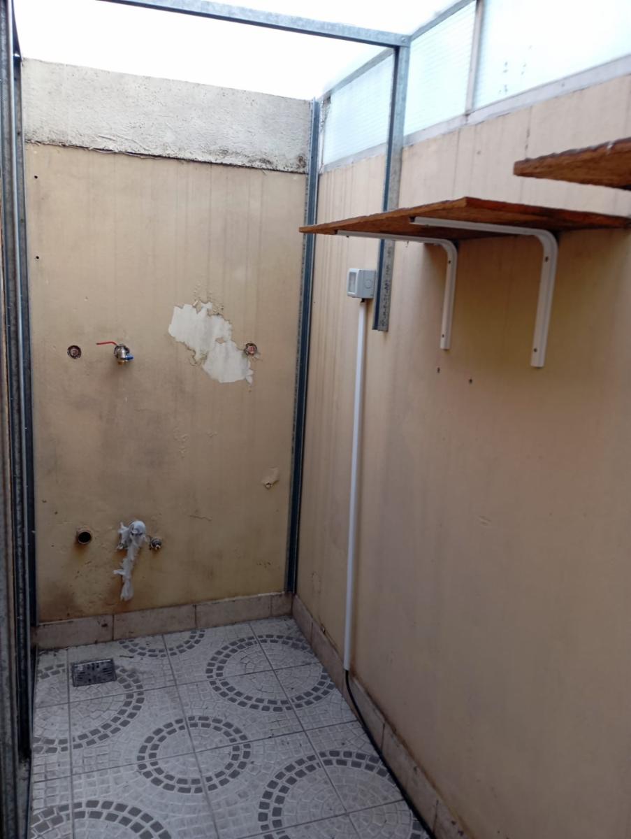 venta ph 3 ambientes con patio, al frente planta baja entrada independiente