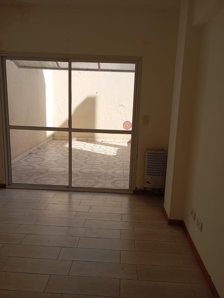 venta ph 3 ambientes con patio, al frente planta baja entrada independiente — foto 8