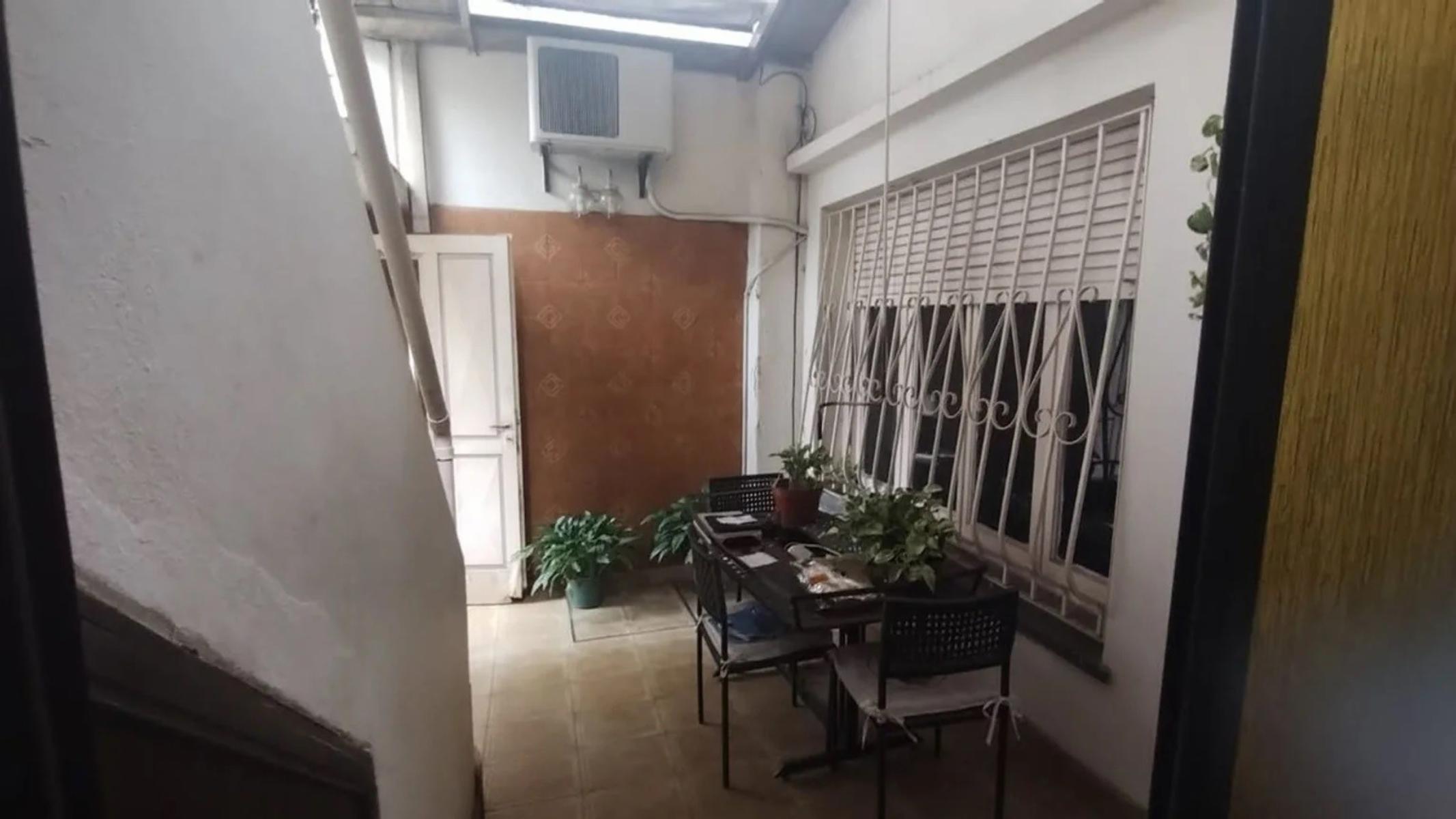 se vende casa ideal dos familias o posibilidad de construccion — foto 2