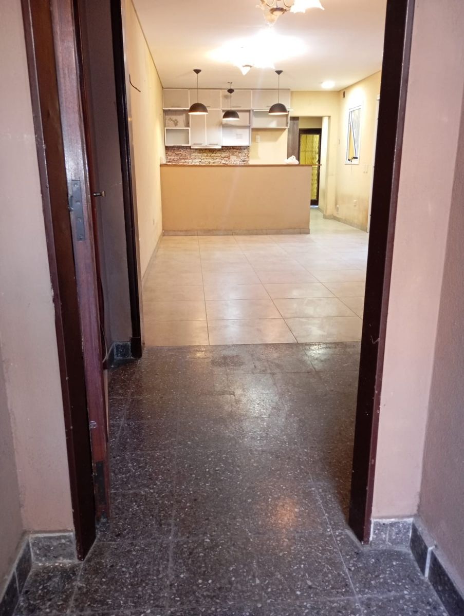 se vende ph 3 amb con 2 patios y entrada independiente — foto 6