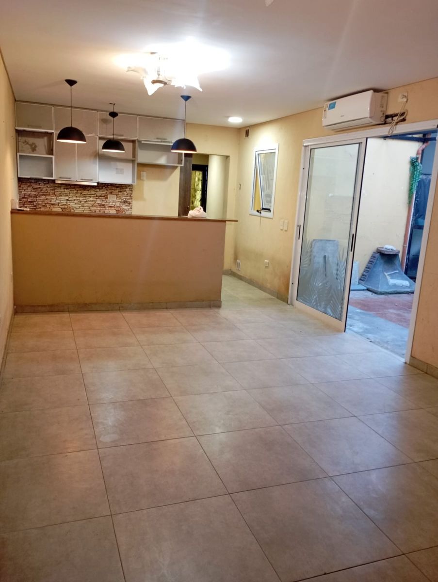 se vende ph 3 amb con 2 patios y entrada independiente — foto 9