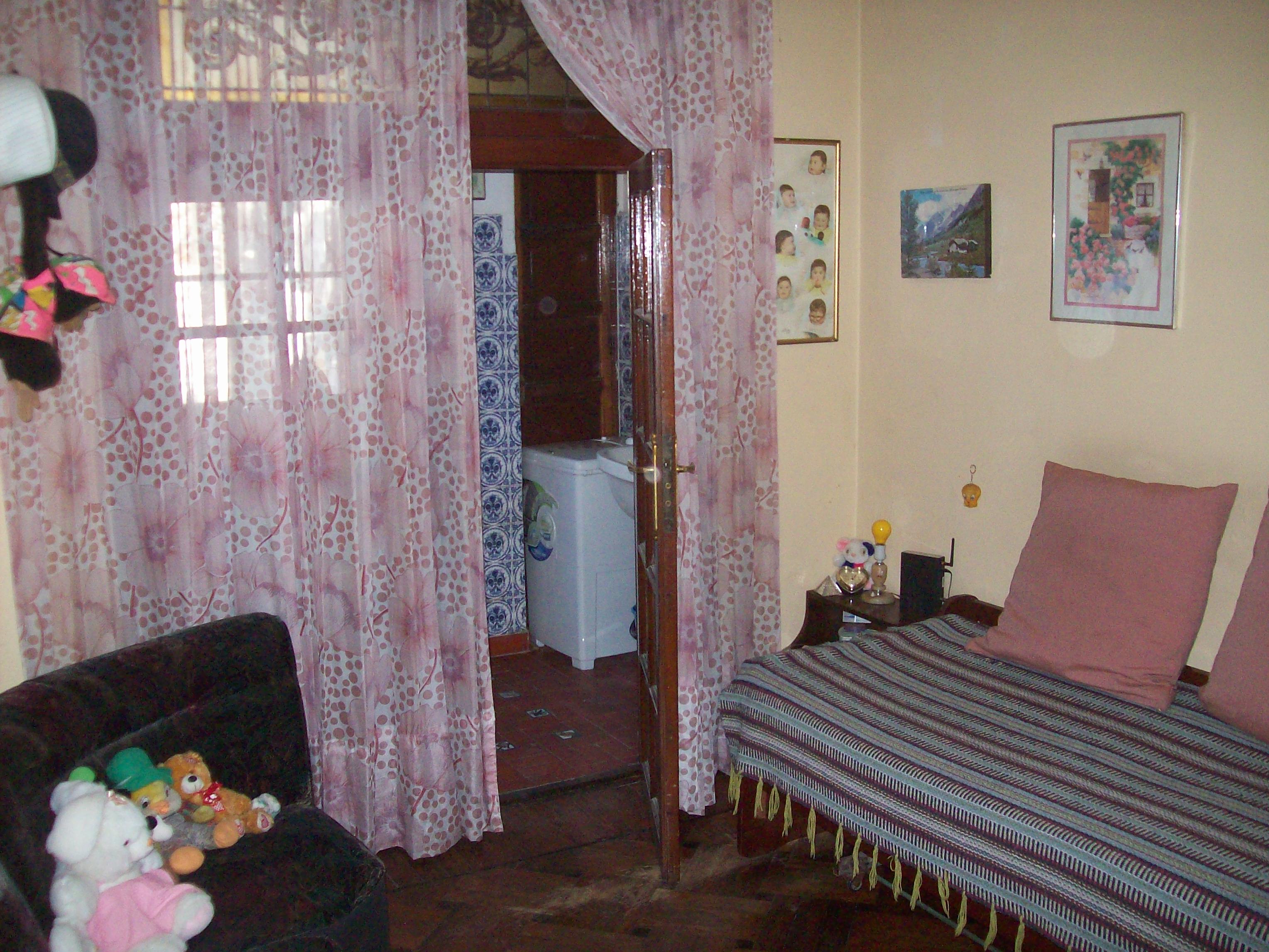 EXCELENTE CASA CON LOTE PROPIO, PARQUE, PILETA, JARDIN DE INVIERNO, TERRAZA, GARAGE — foto 15