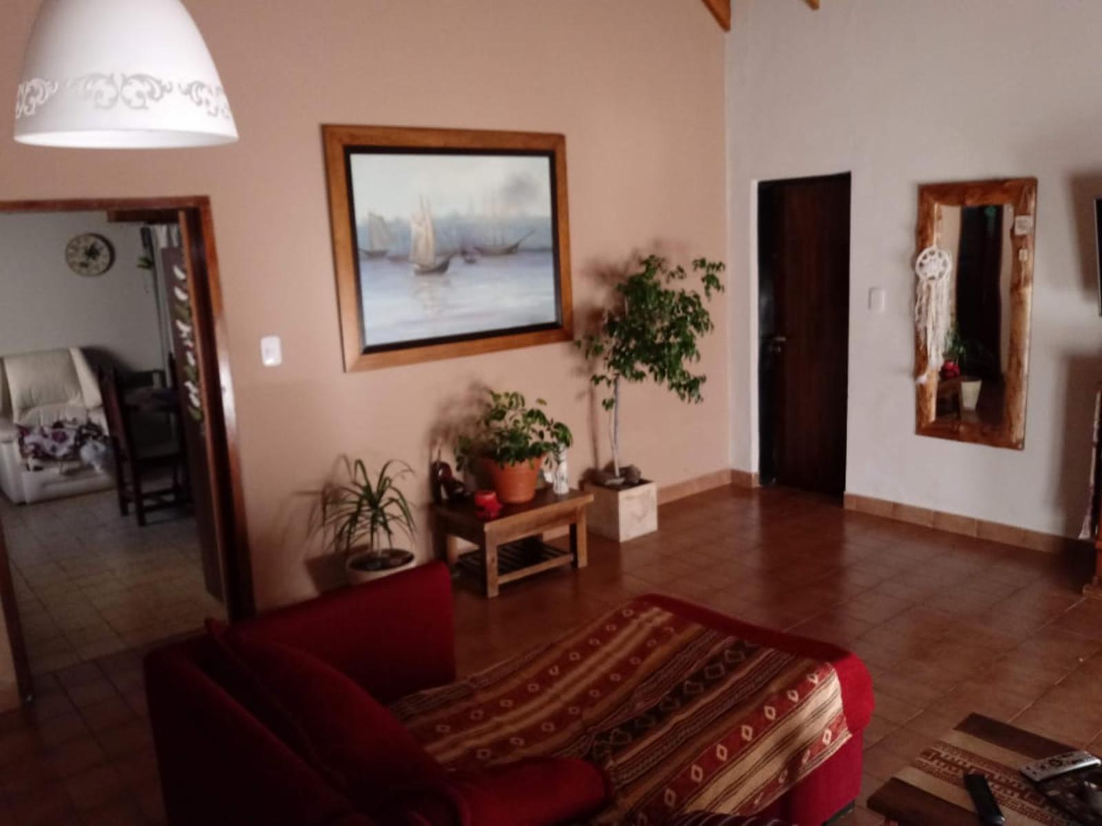 VENTA HERMOSA CASA BOULEVARD ITUZAINGO (VIEDMA) — foto 8