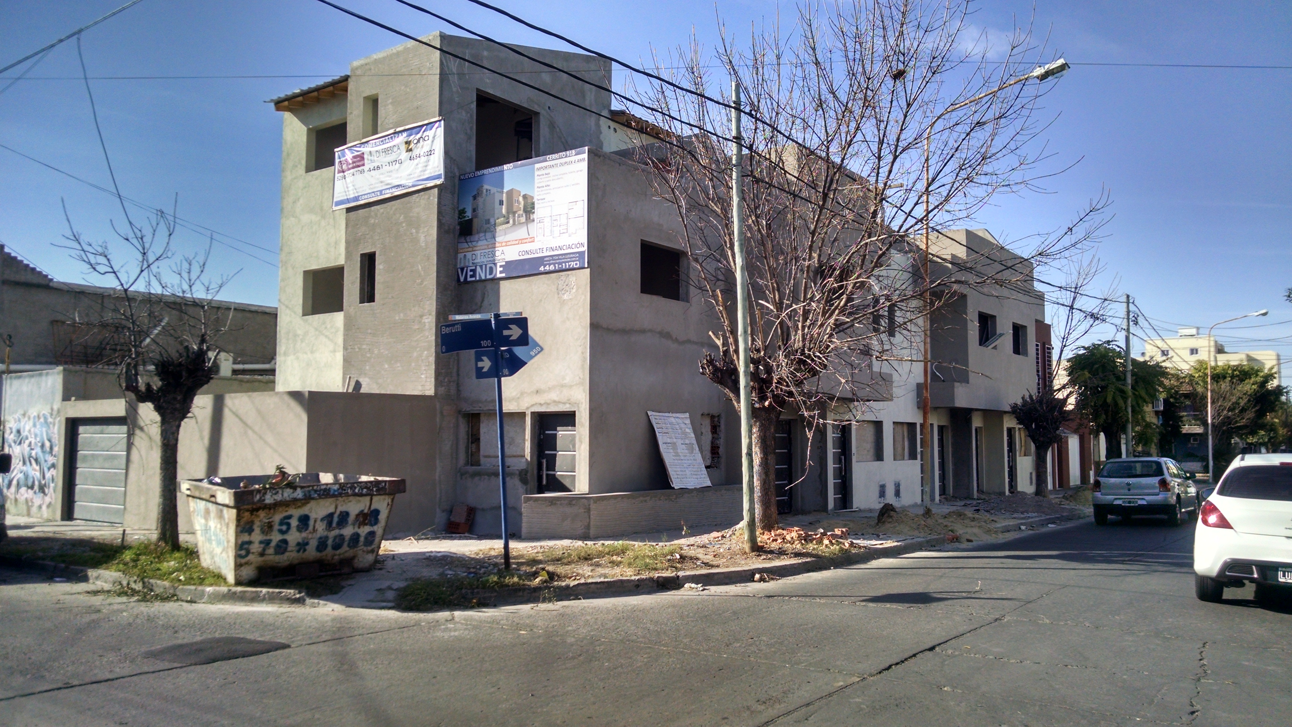 Triplex 4 amb. amplios — foto 6