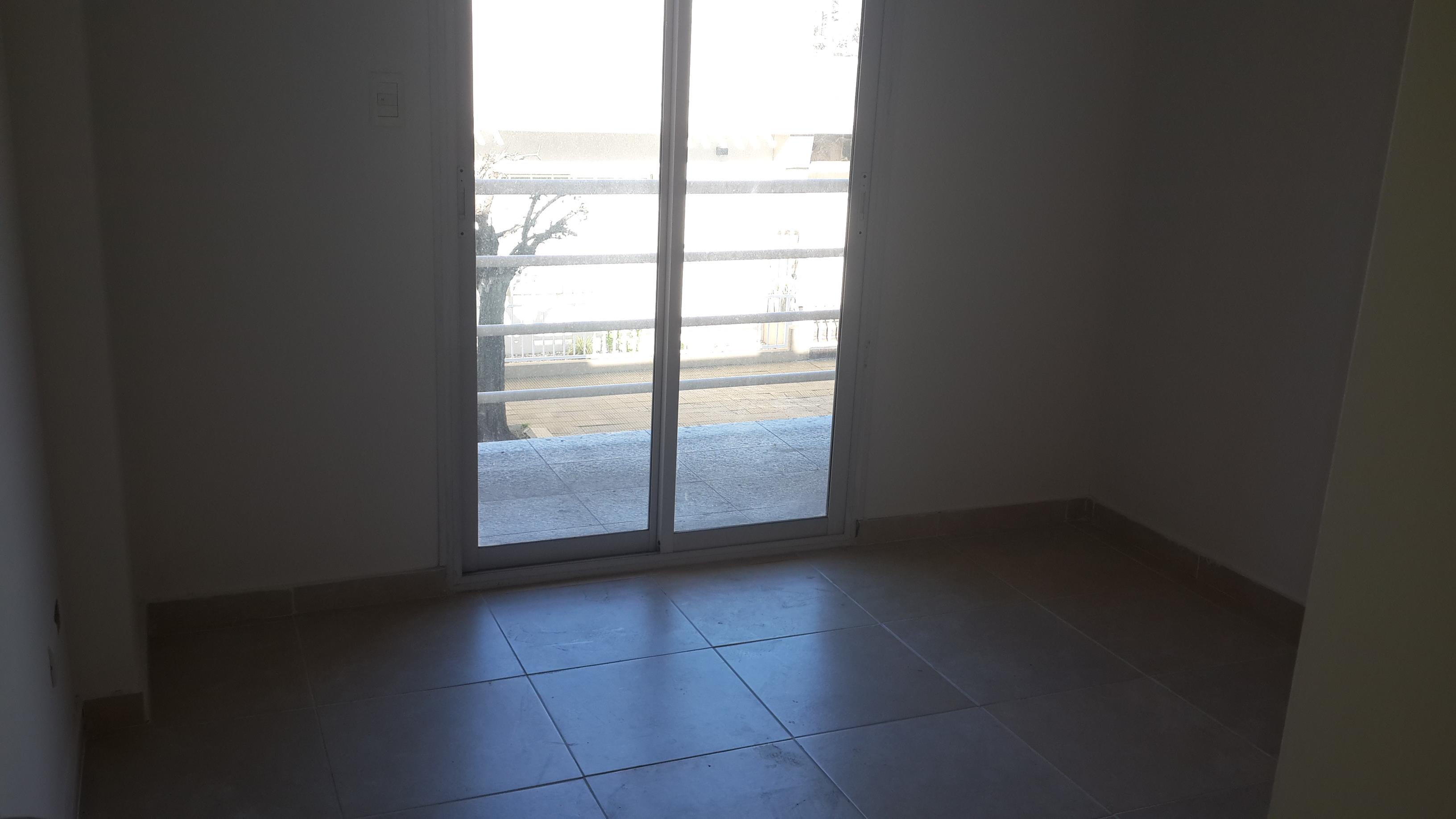 Departamento 2 amb. al frente con balcon a estrenar — foto 2