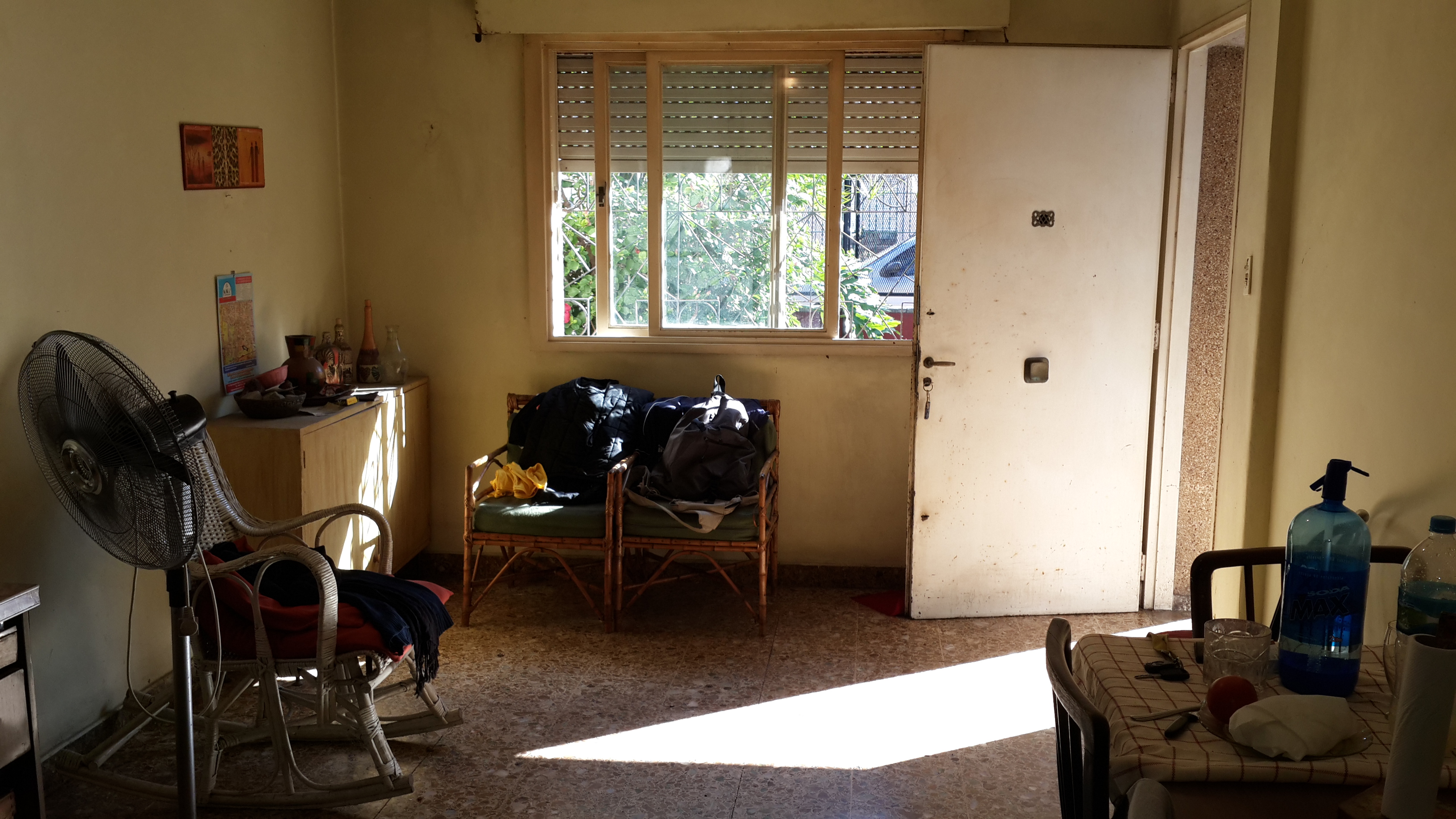 casa 3 ambientes con cochera a refaccionar — foto 4