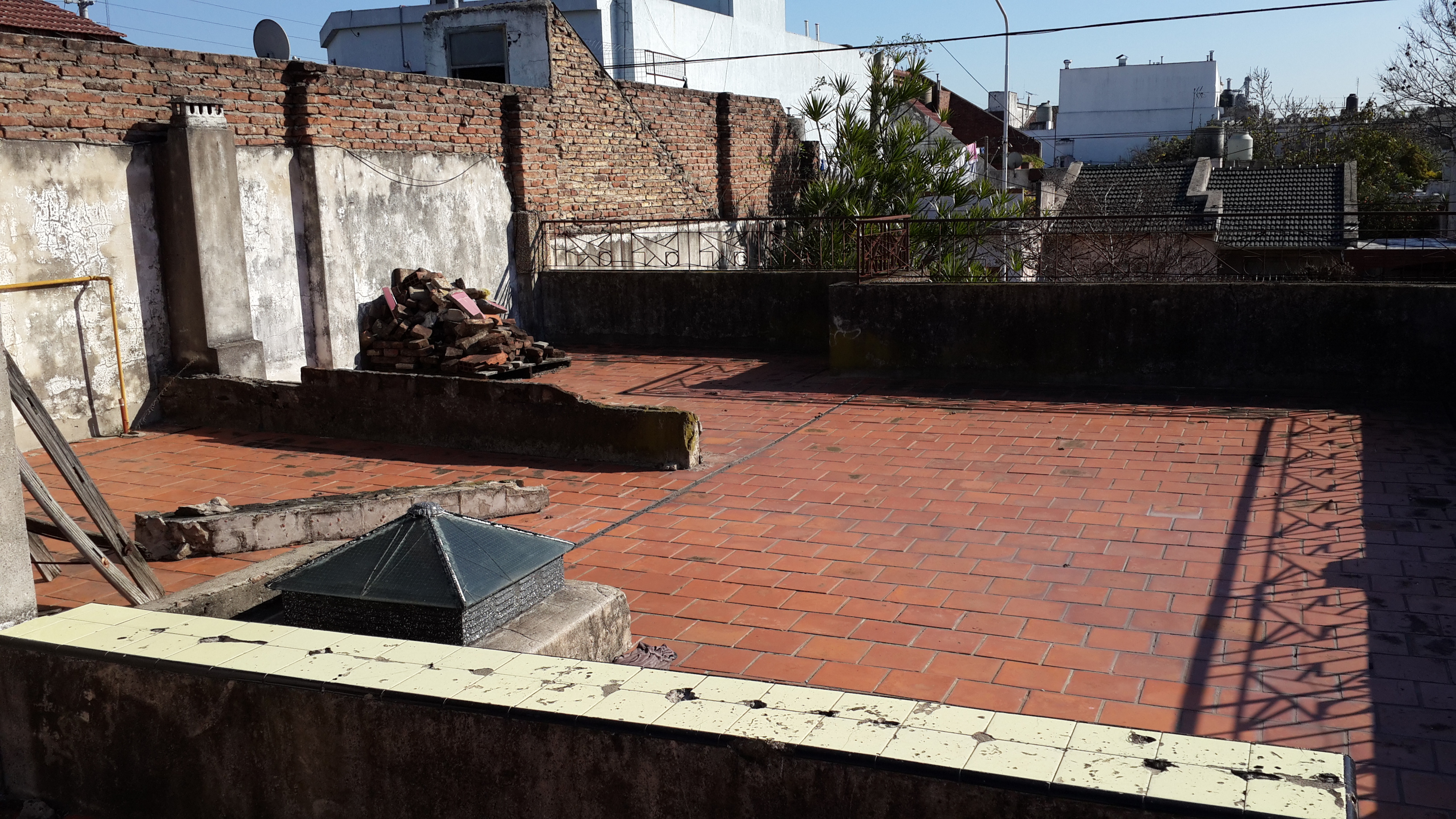 casa 3 ambientes con cochera a refaccionar — foto 7