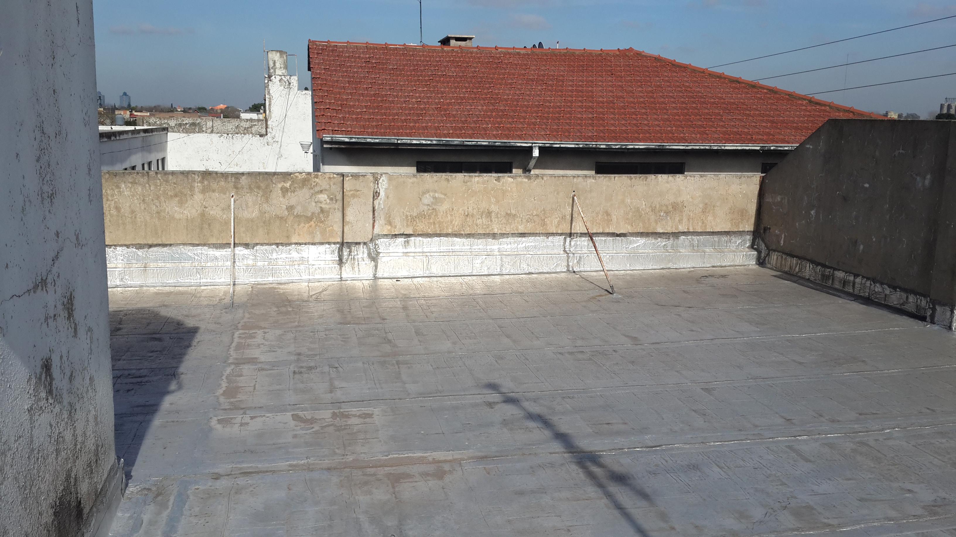 VENTA EN BLOCK GALPON + 2 DTOS DE 3 AMBIENTES — foto 9