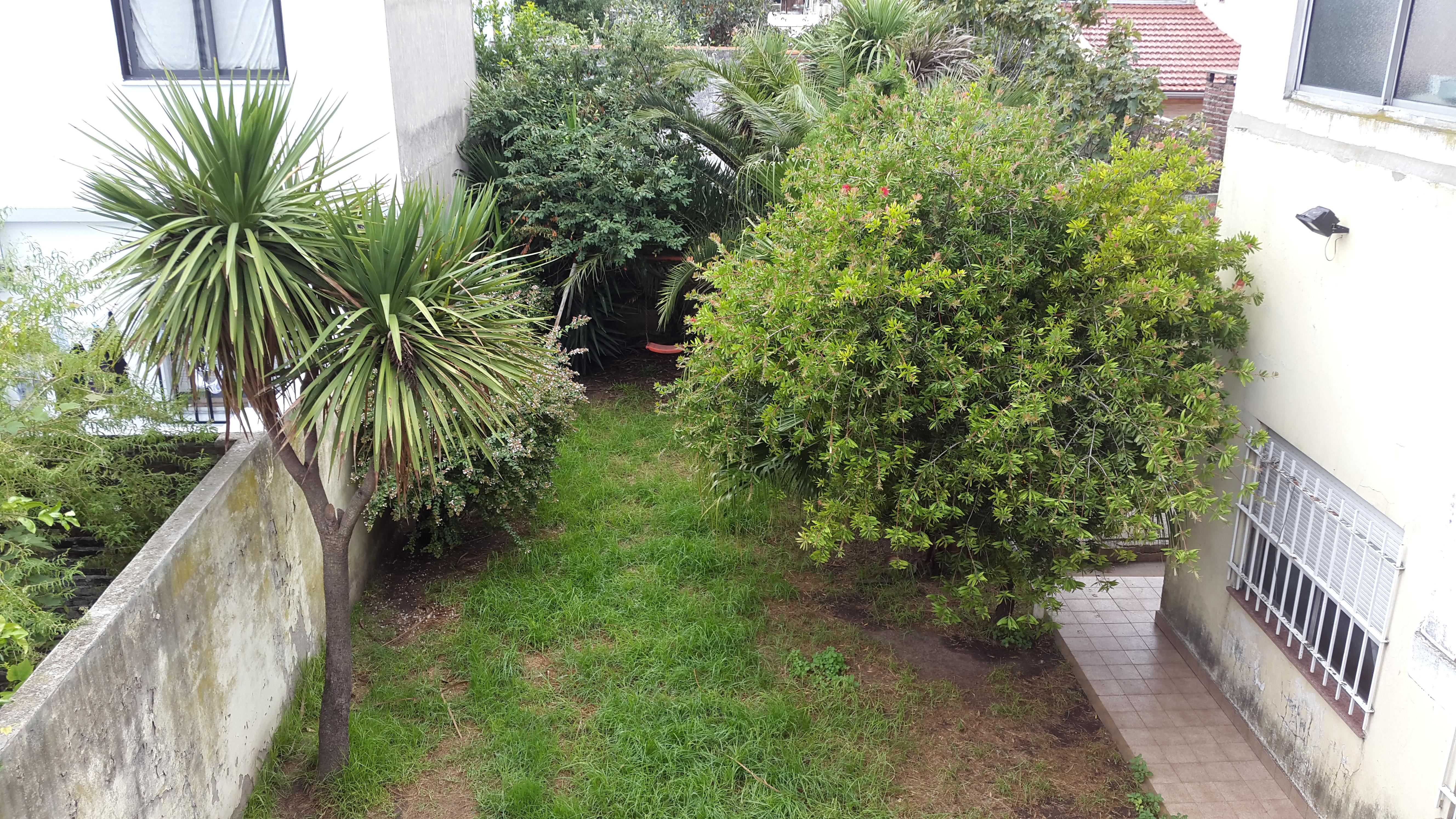SE VENDE LINDA CASA 4 AMBIENTES C/FONDO LIBRE — foto 10