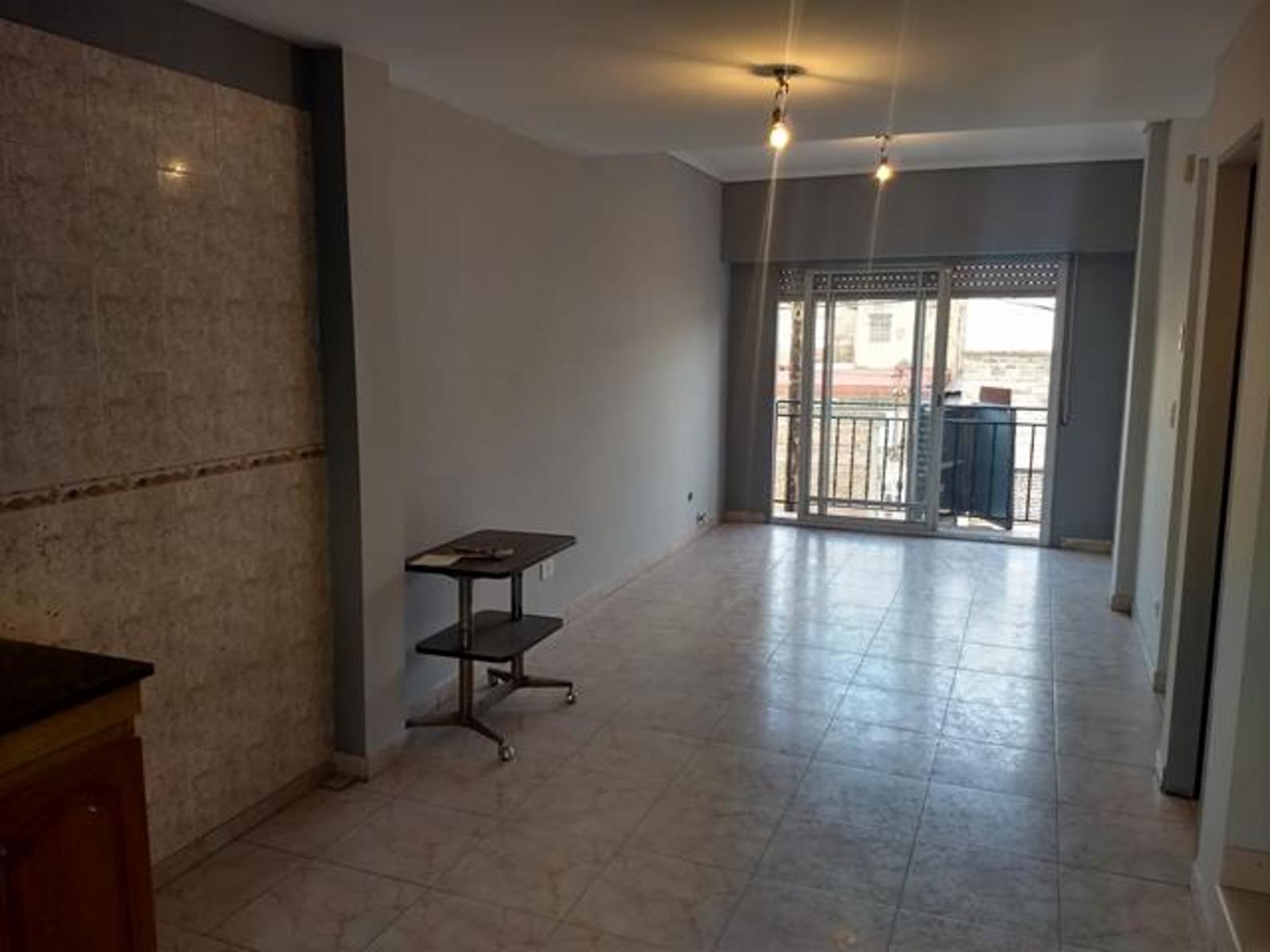 SE VENDE DUPLEX 3 AMBIENTES C/COCHERA Y TERRENO LIBRE (CABILDO 680) C.MADERO — foto 6