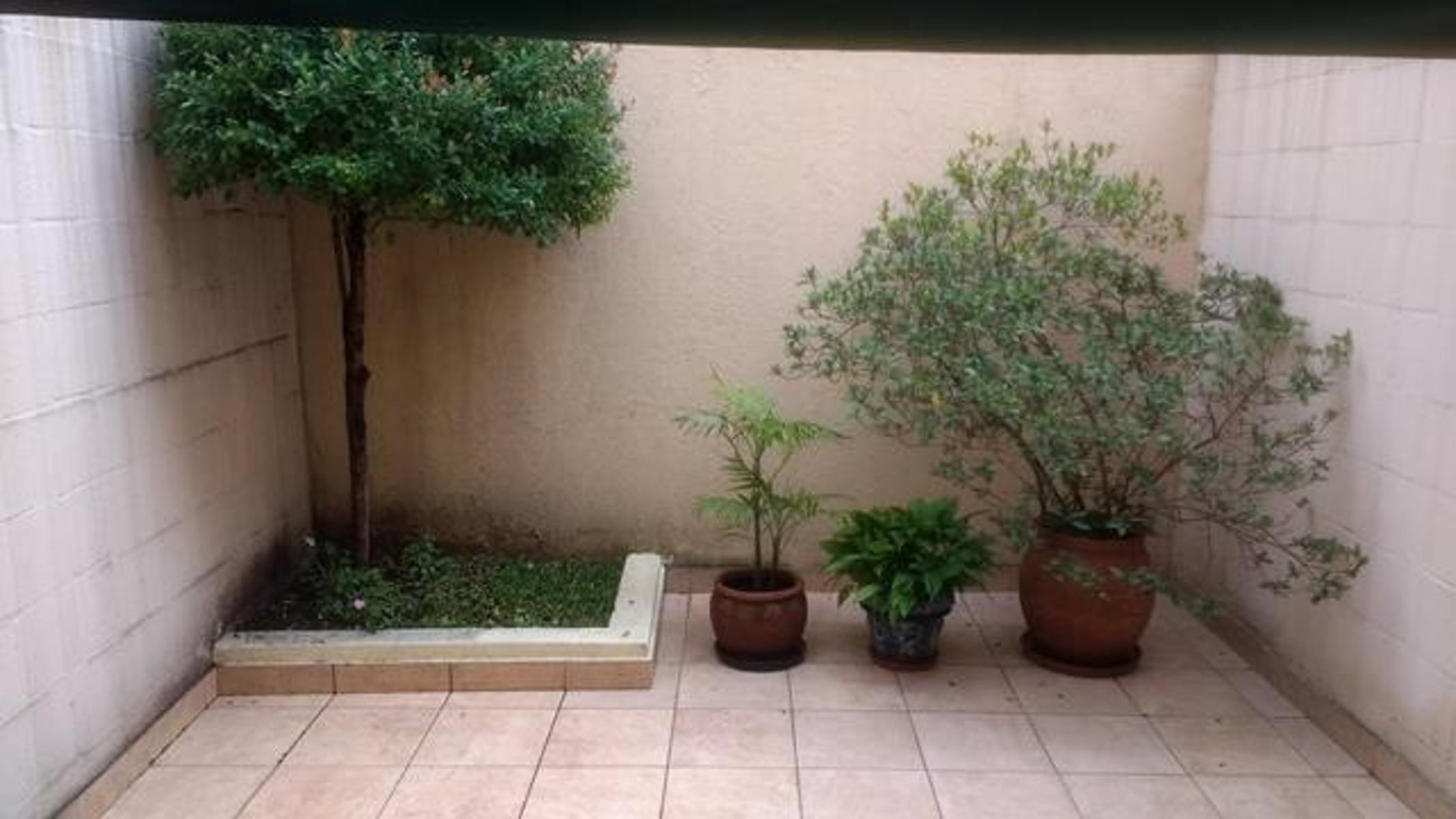 SE VENDE HERMOSO Y BIEN CUIDADO DUPLEX 3 AMBIENTES. AL FRENTE (JOSE BATLLE Y ORDOÑEZ AL 5600) V.LUGANO — foto 12