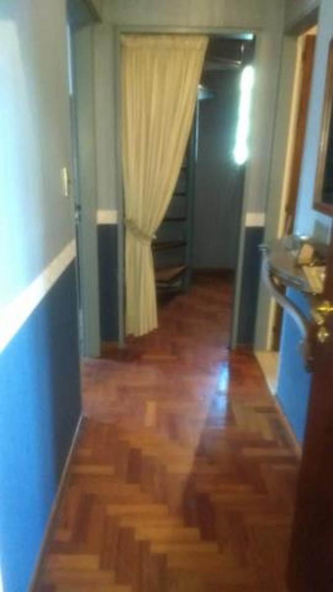 SOLIDA CASA 5 AMBIENTES SOBRE 2 LOTES C/EXCELENTE UBICACION (CAAGUAZU 1400) C.MADERO — foto 9