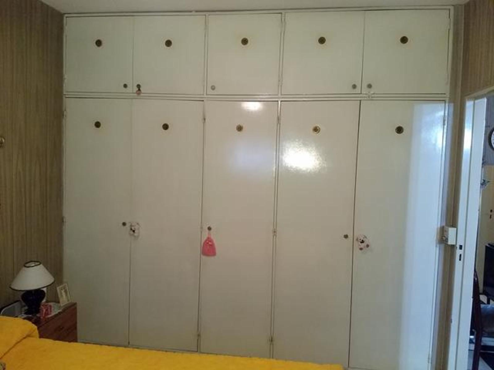 DTO 2 AMBIENTES EN MUY BUEN ESTADO (AV.VELEZ SARSFIELD 500) C.MADERO — foto 4