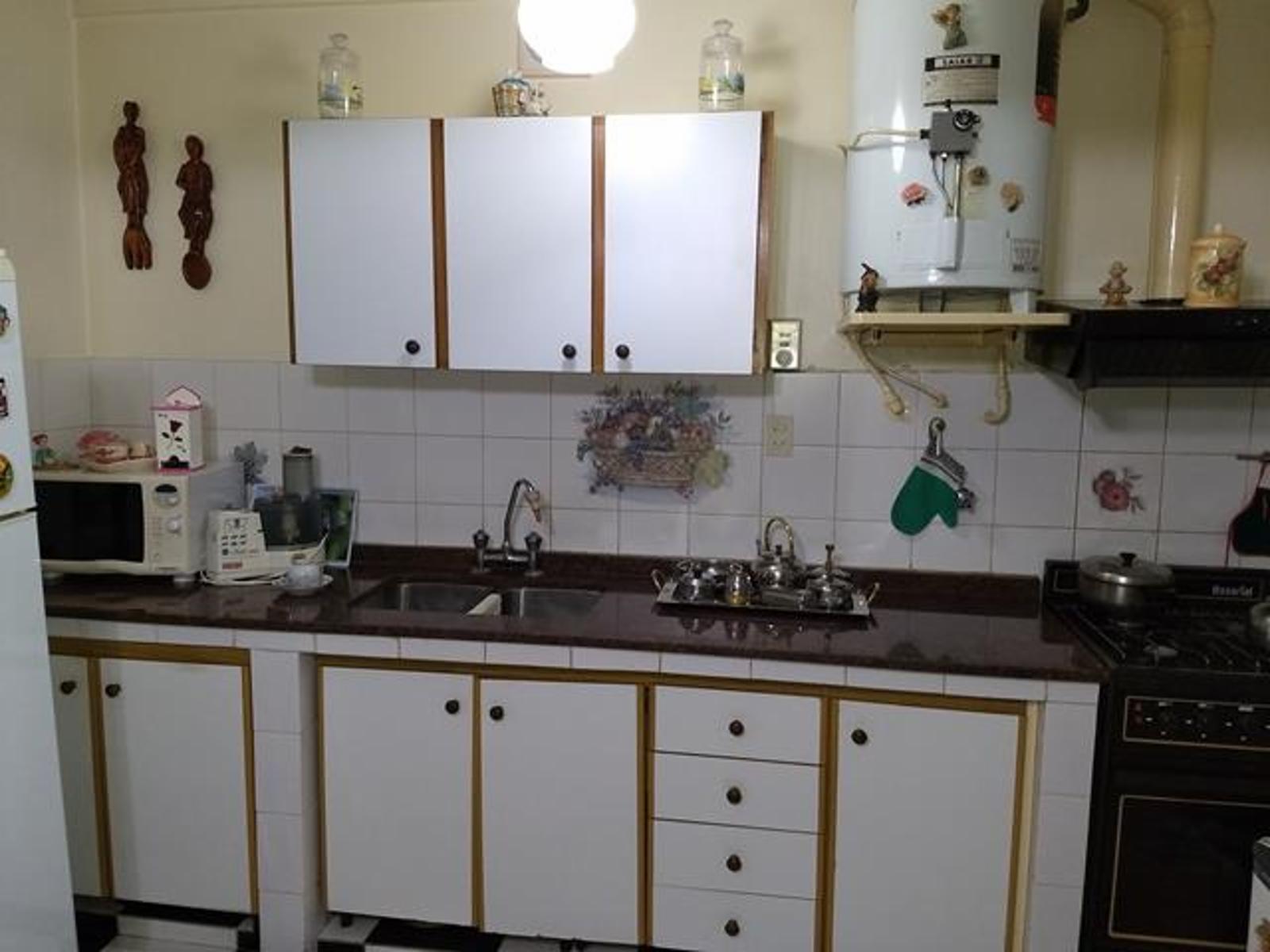 DTO 2 AMBIENTES EN MUY BUEN ESTADO (AV.VELEZ SARSFIELD 500) C.MADERO — foto 5