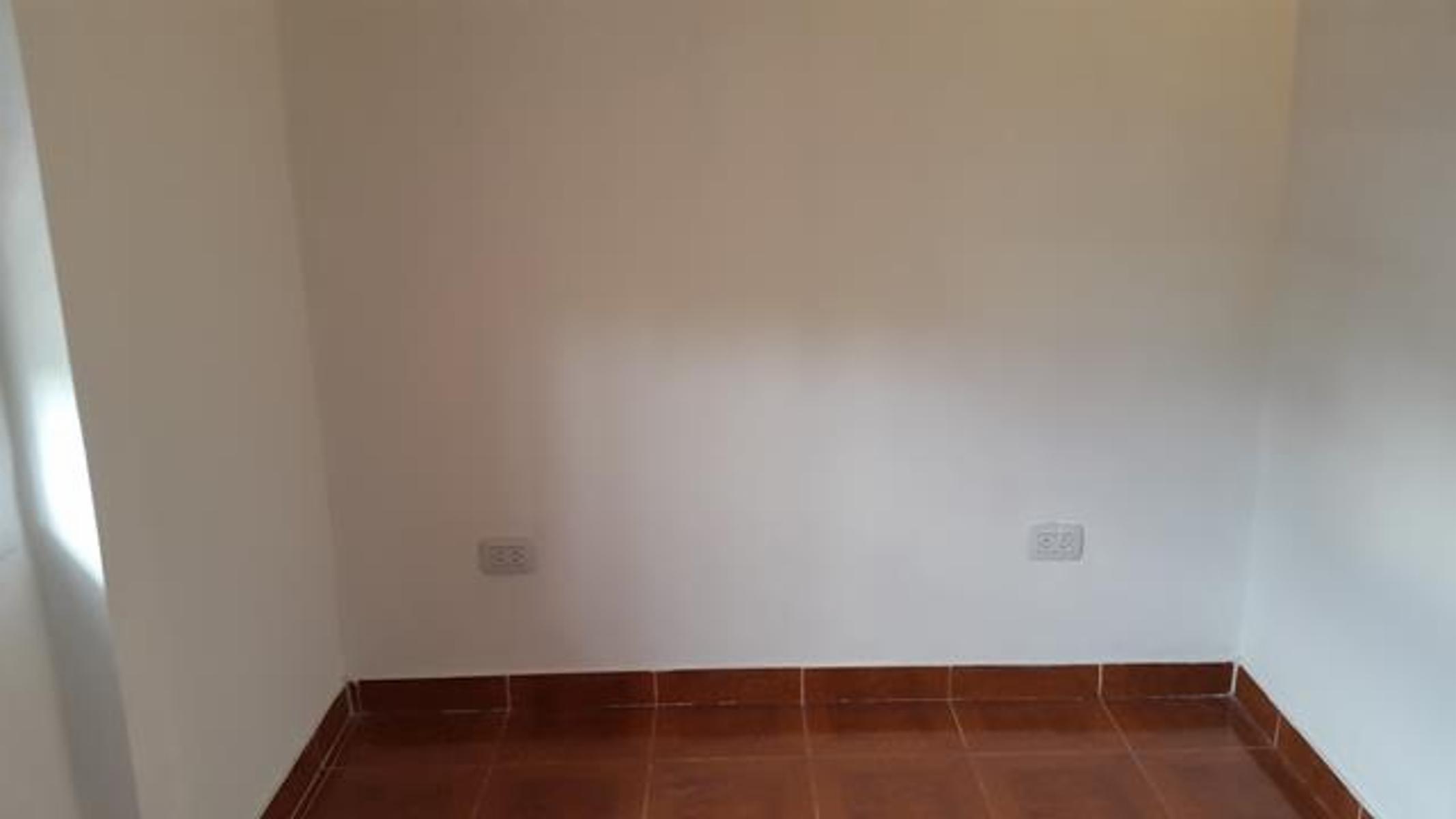 DTO 3 AMBIENTES EN BUEN ESTADO (25 DE MAYO AL 100) CIUDADELA — foto 6