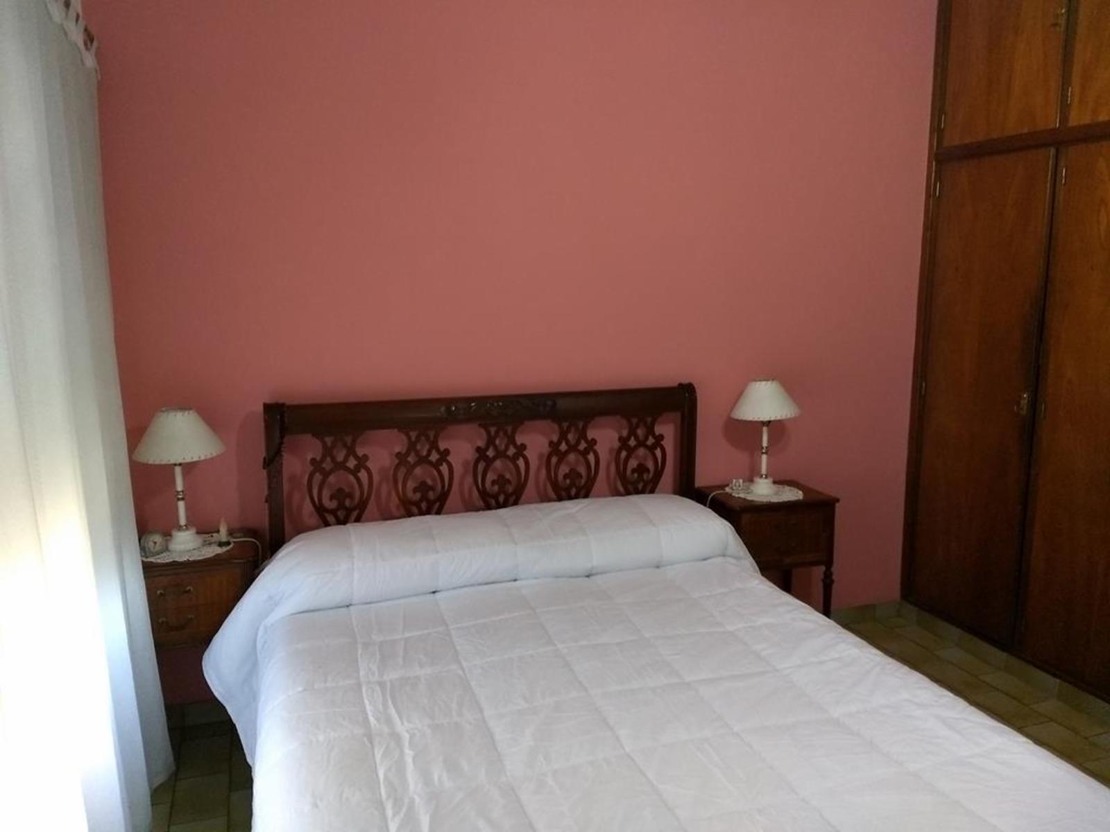CASA Y DTO 3 AMBIENTES - GENERAL PICO 1100 CIUDAD MADERO — foto 2