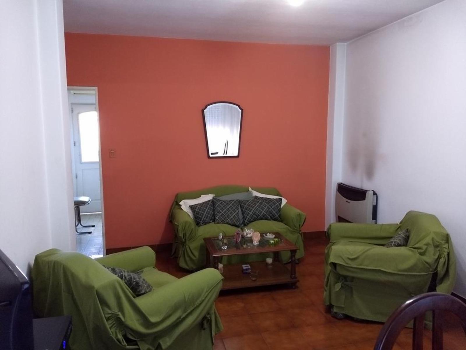 CASA Y DTO 3 AMBIENTES - GENERAL PICO 1100 CIUDAD MADERO — foto 5