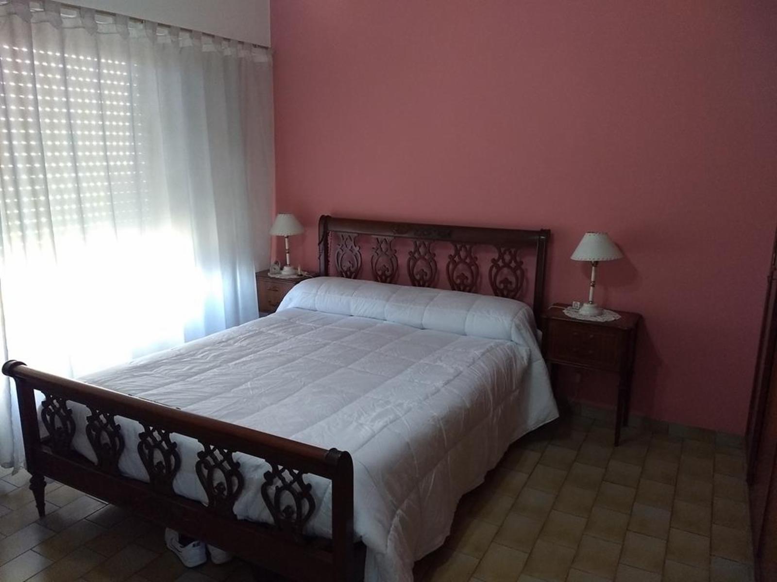 CASA Y DTO 3 AMBIENTES - GENERAL PICO 1100 CIUDAD MADERO — foto 8