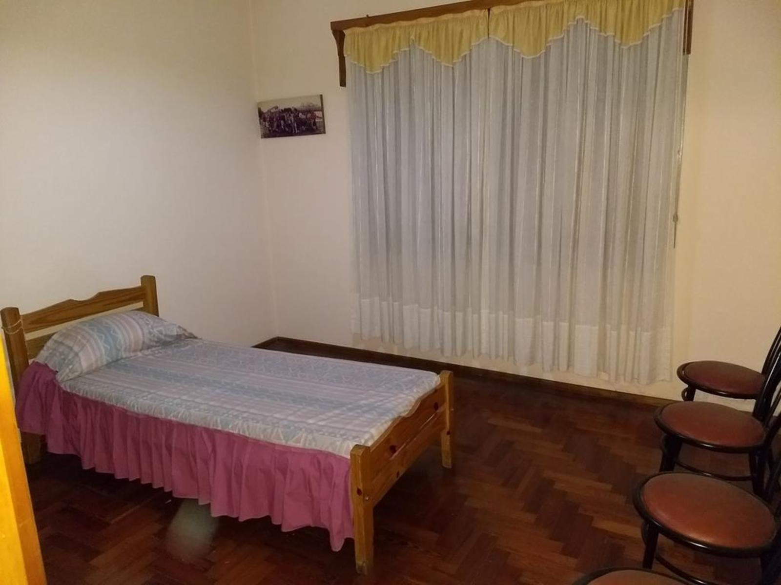 IMPECABLE CASA 4 AMB. APTA CREDITO. ROSETTI 1100 C.MADERO &quotRETASADO&quot — foto 15