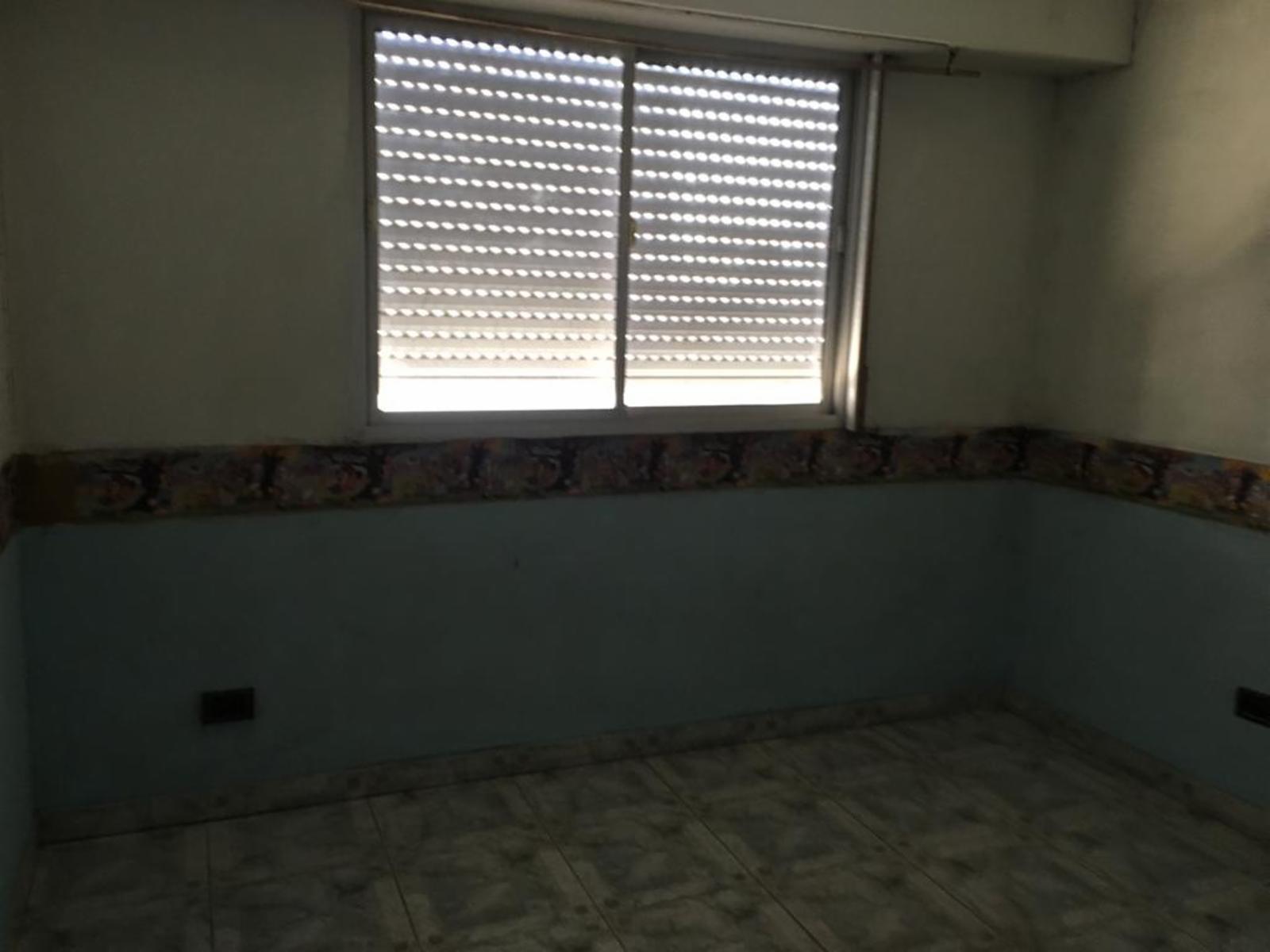 DTO 4 AMBIENTES AL FRENTE (CRUCERO GENERAL BELGRANO 5500) LA TABLADA — foto 6