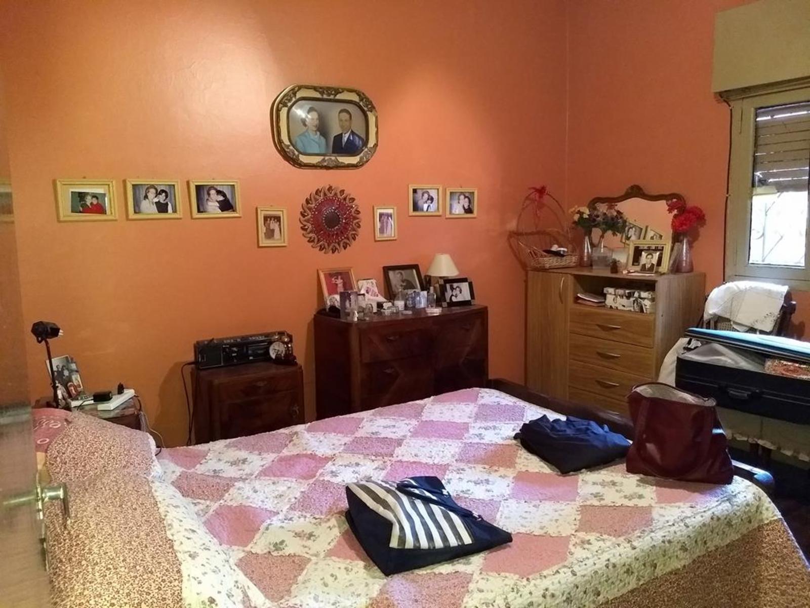CASA 3 AMBIENTES CON COCHERA EN BUEN ESTADO (ALBERTI 1000) LA TABLADA — foto 8