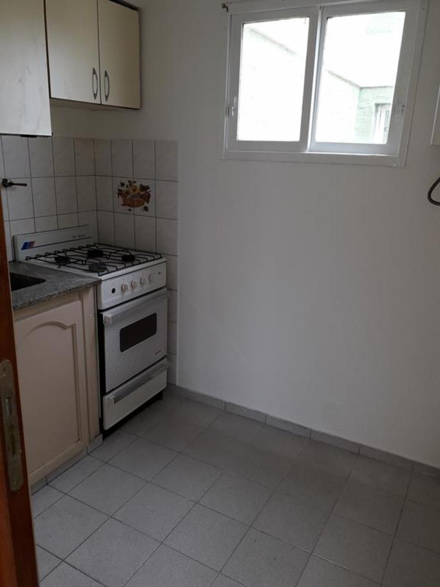 DTO 1 AMBIENTE S/AVENIDA VELEZ SARSFIELD 564 CIUDAD MADERO — foto 6