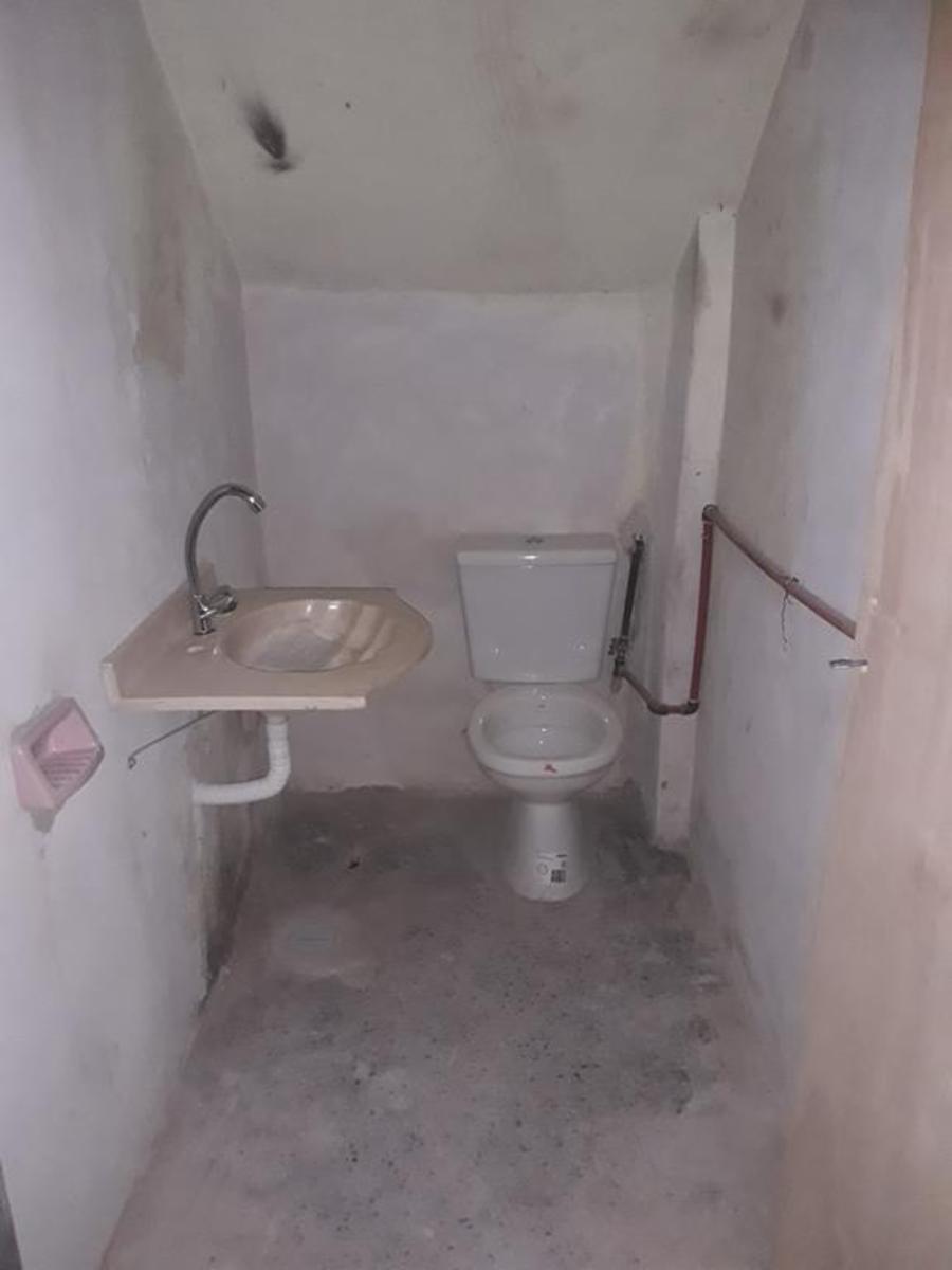 LOCAL DE 85M² APROX. (TALCAHUANO 909) C.MADERO - 3
