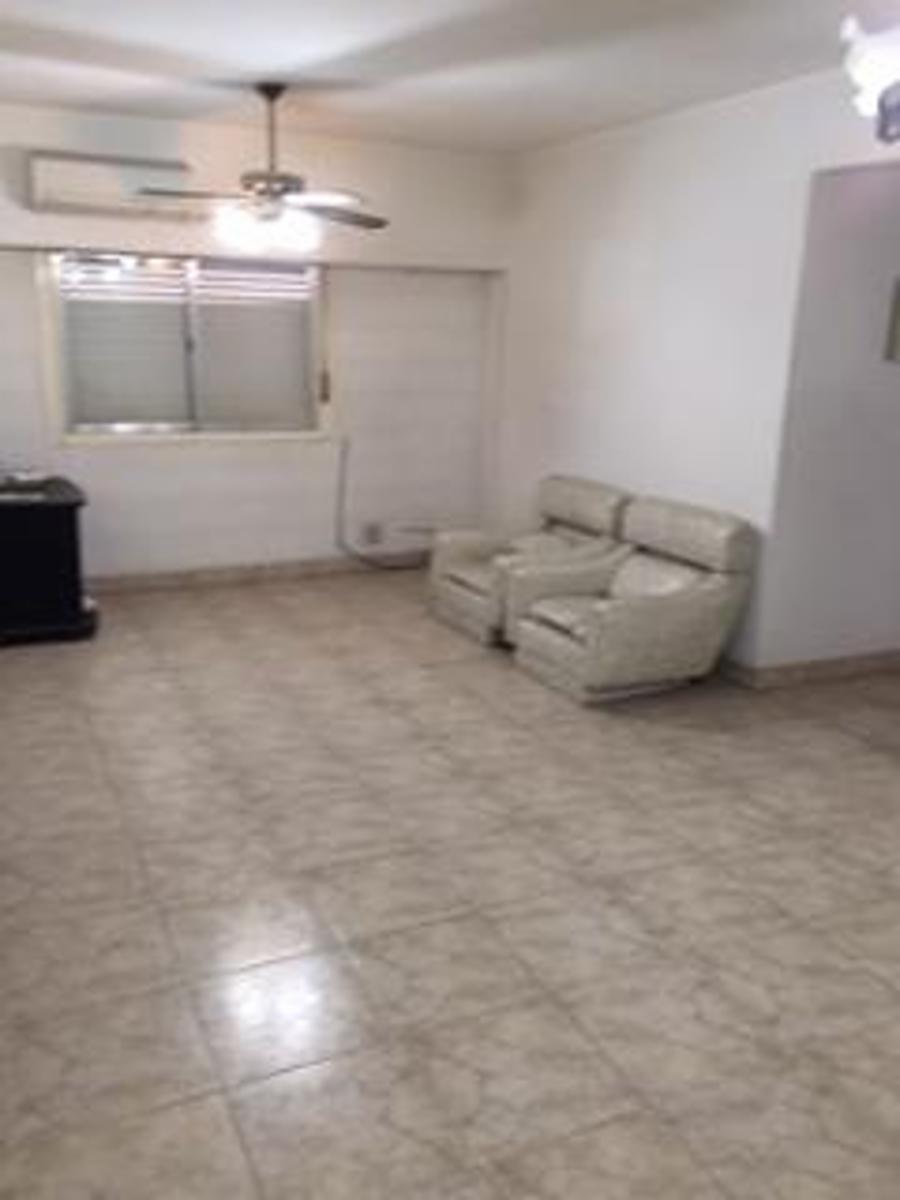 DTO 4 AMBIENTES CALLAO 1950 C.MADERO