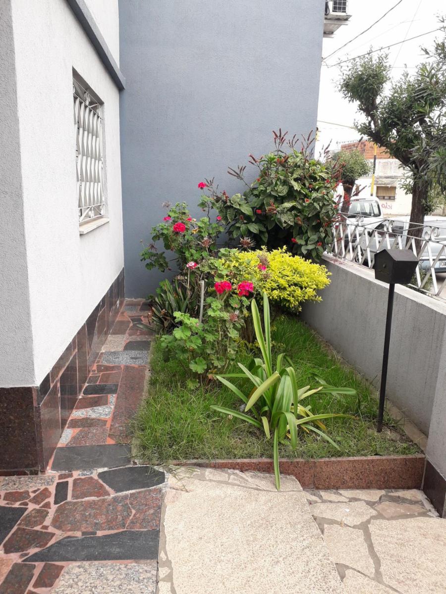 IMPECABLE CASA 3 AMBIENTES - CABILDO 800 CIUDAD MADERO — foto 2