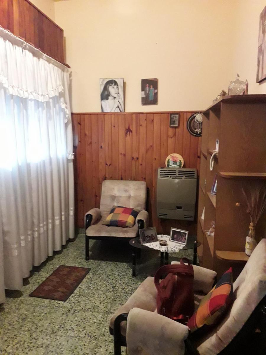 IMPECABLE CASA 3 AMBIENTES - CABILDO 800 CIUDAD MADERO — foto 3