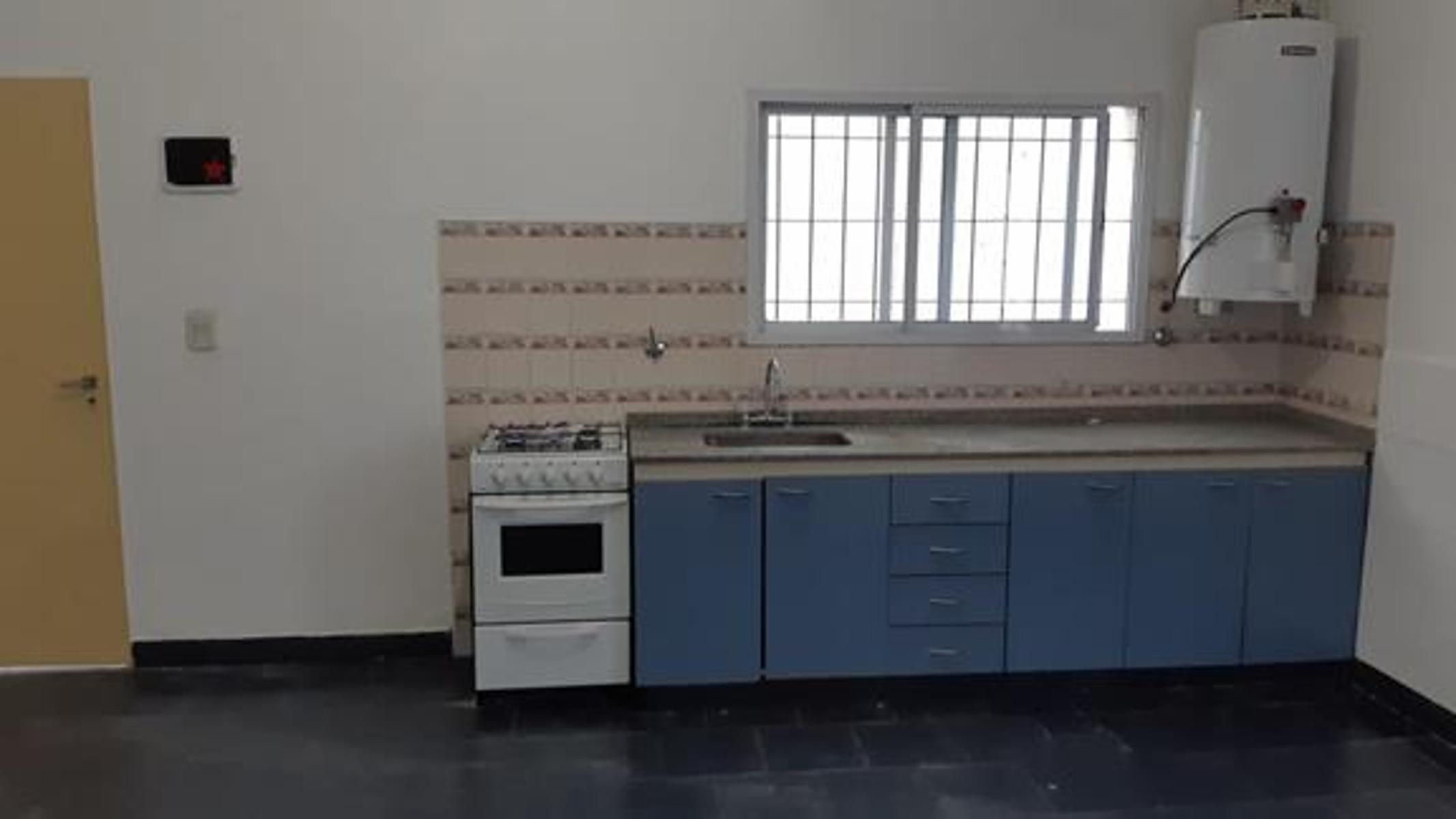 DTO 2 AMBIENTES CON PATIO (CORONEL THORNE 946) C.MADERO - 7