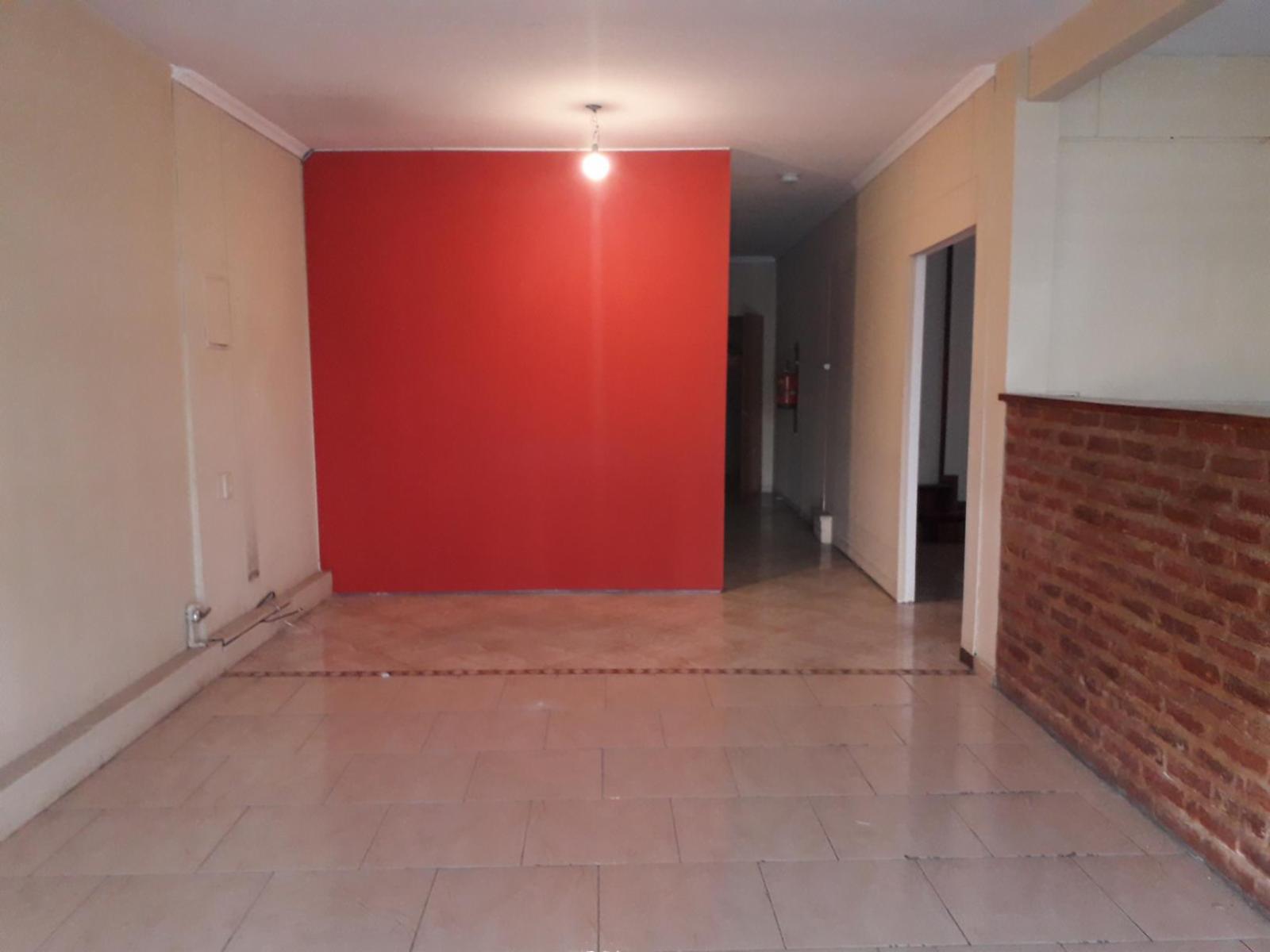 LOCAL DE 110M² (AV.BOULOGNE SUR MER 1535) TAPIALES - 2