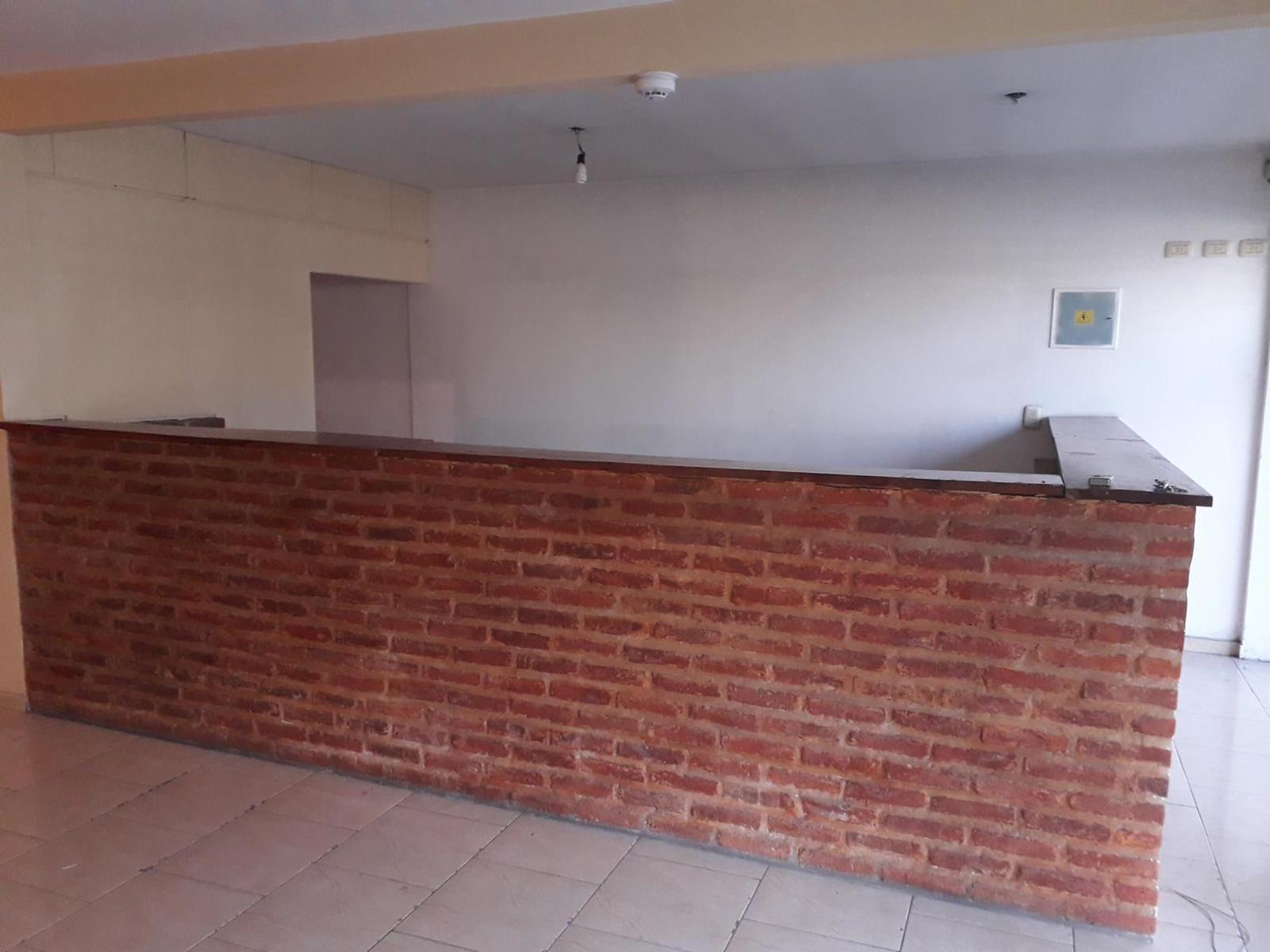 LOCAL DE 110M² (AV.BOULOGNE SUR MER 1535) TAPIALES - 3
