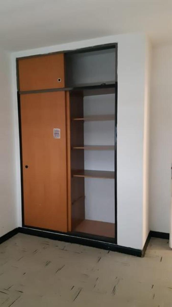 DTO 3 AMBIENTES CON COCHERA (M.THOMPSON 2099) C.MADERO — foto 2