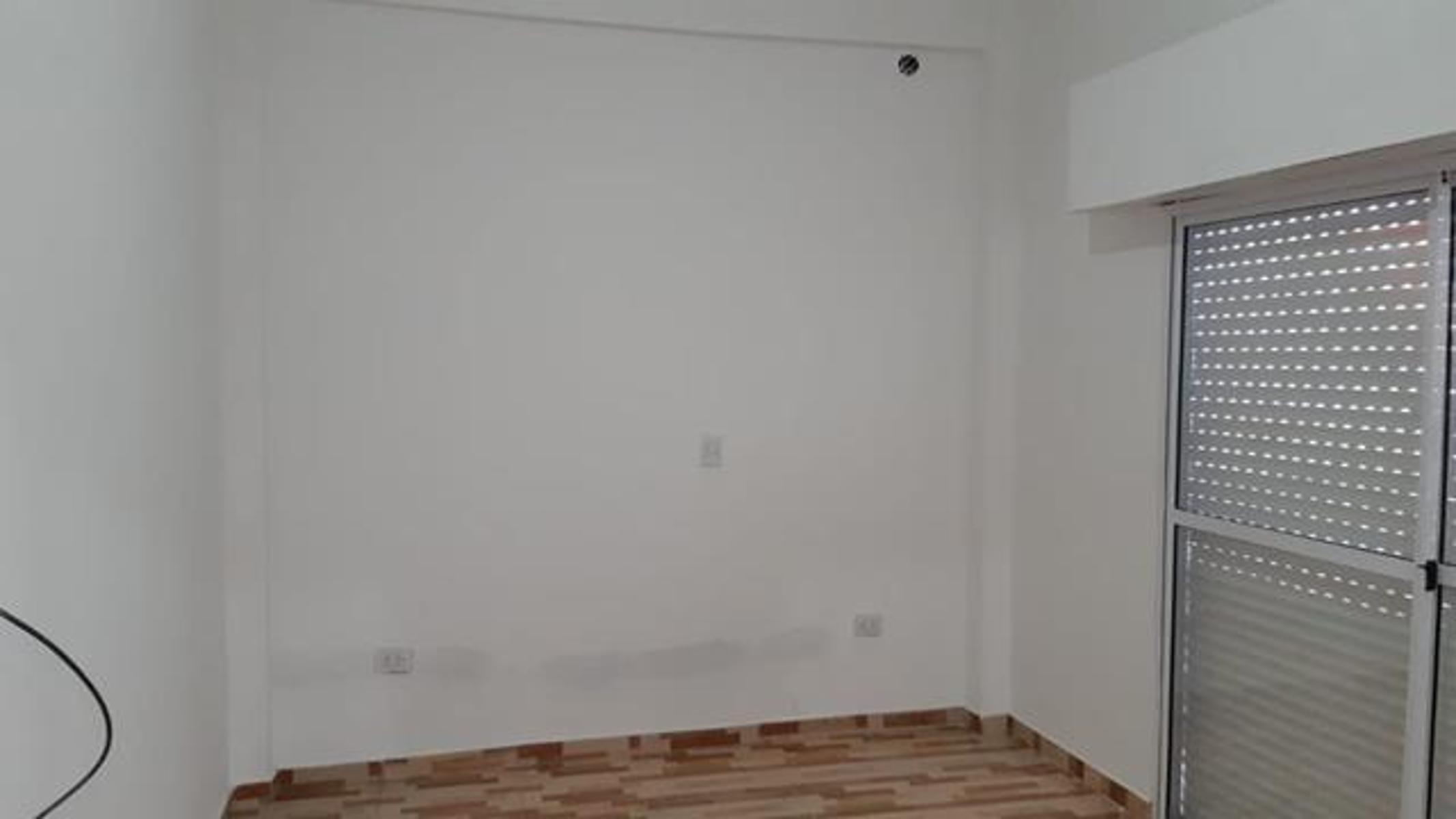 DTO 3 AMB. A ESTRENAR CON PATIO (GRAL.PAUNERO 1371) C.MADERO - 7