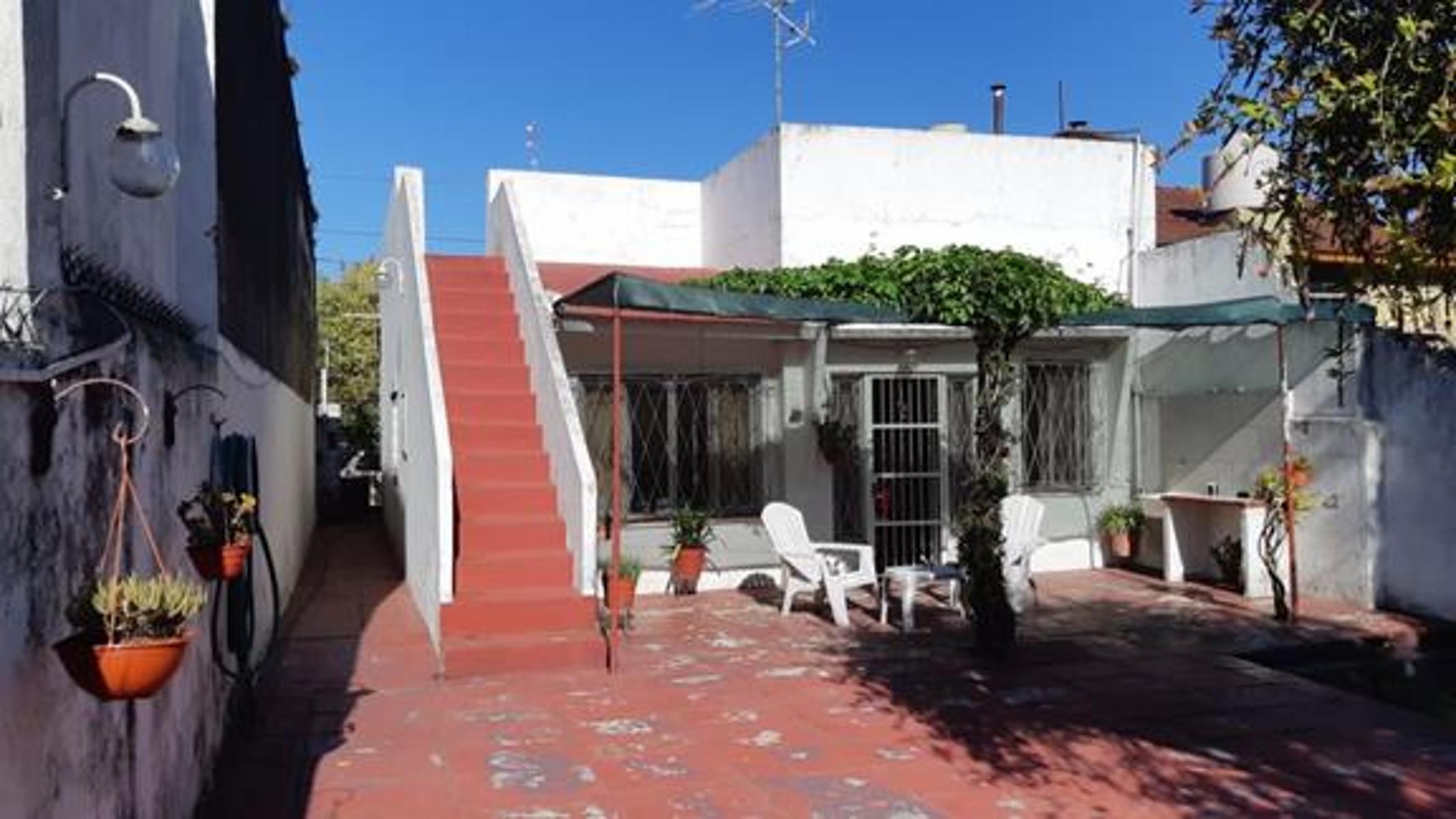 CASA 3 AMBIENTES CON COCHERA (MARCOS SASTRE 2065) ALDO BONZI — foto 2