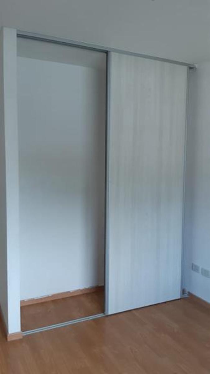 DEPARTAMENTO 2 AMBIENTES AMPLIO (MARIQUITA THOMPSON 1465) C.MADERO — foto 7