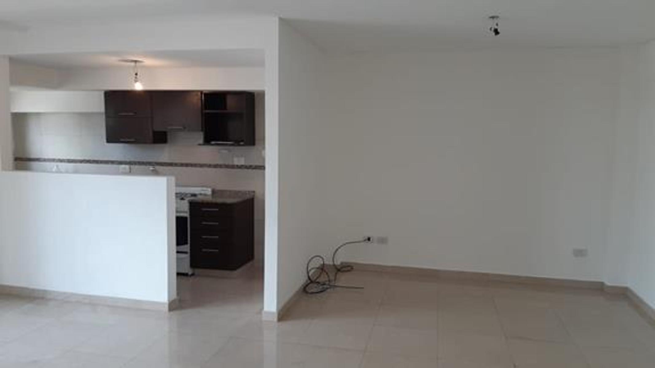 DEPARTAMENTO 2 AMBIENTES AMPLIO (MARIQUITA THOMPSON 1465) C.MADERO — foto 8