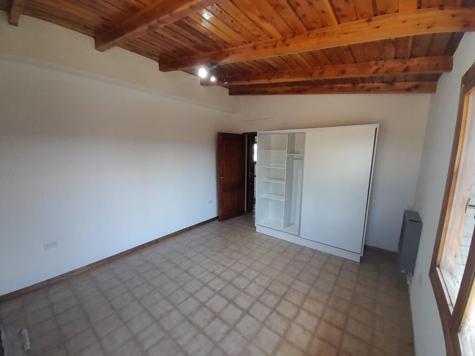 2 amplias casas en Venta en Dina Huapi - 12