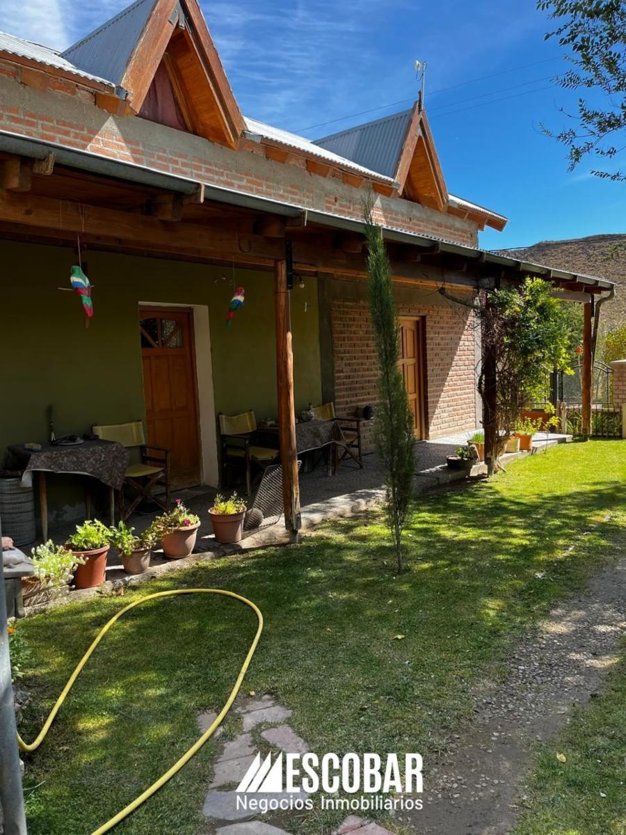 Hermosa Casa en Comallo - 26