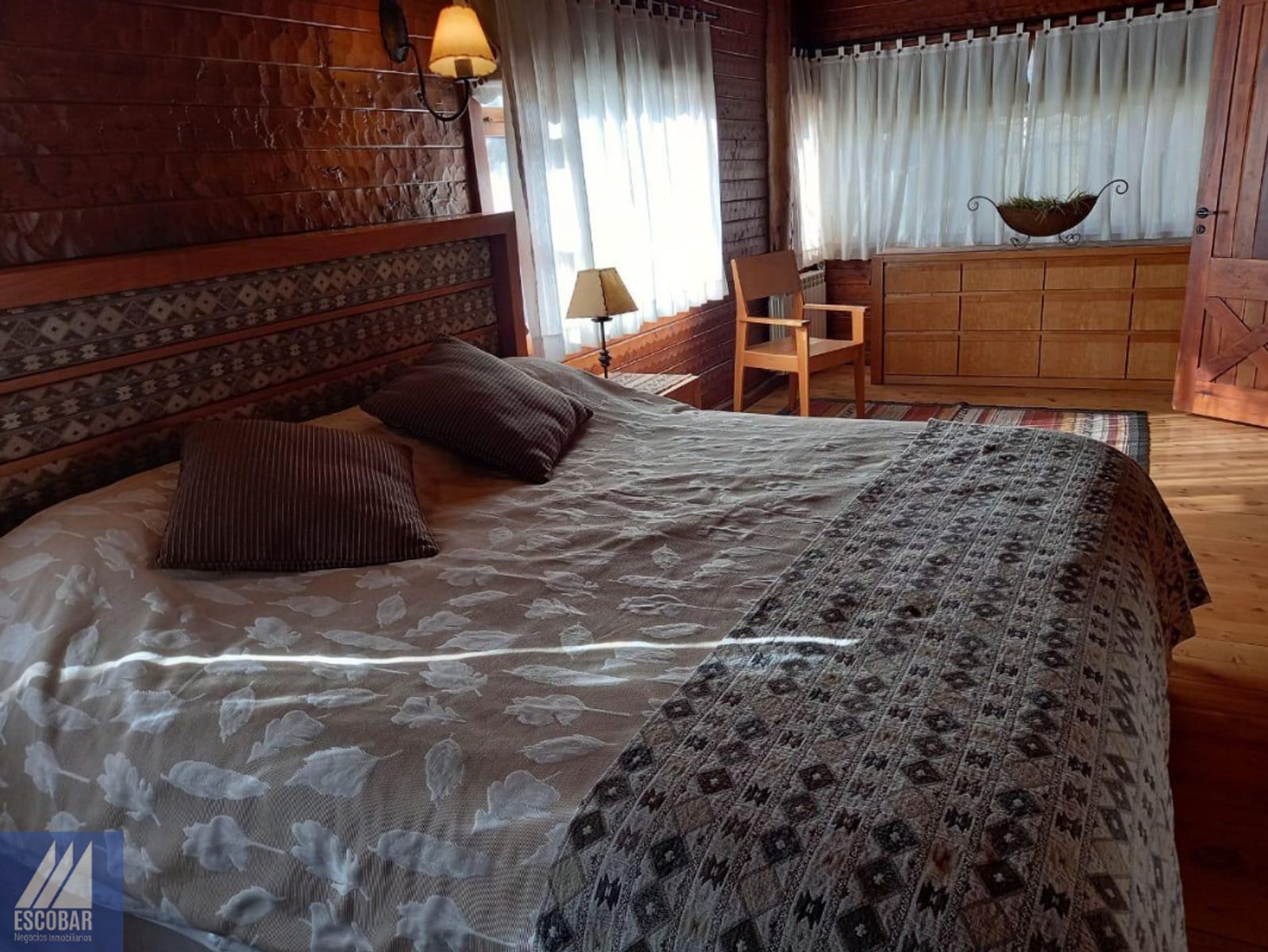 GRAN CASA + CABAÑA ADICIONAL- BUSTILLO Y NILPI - 15