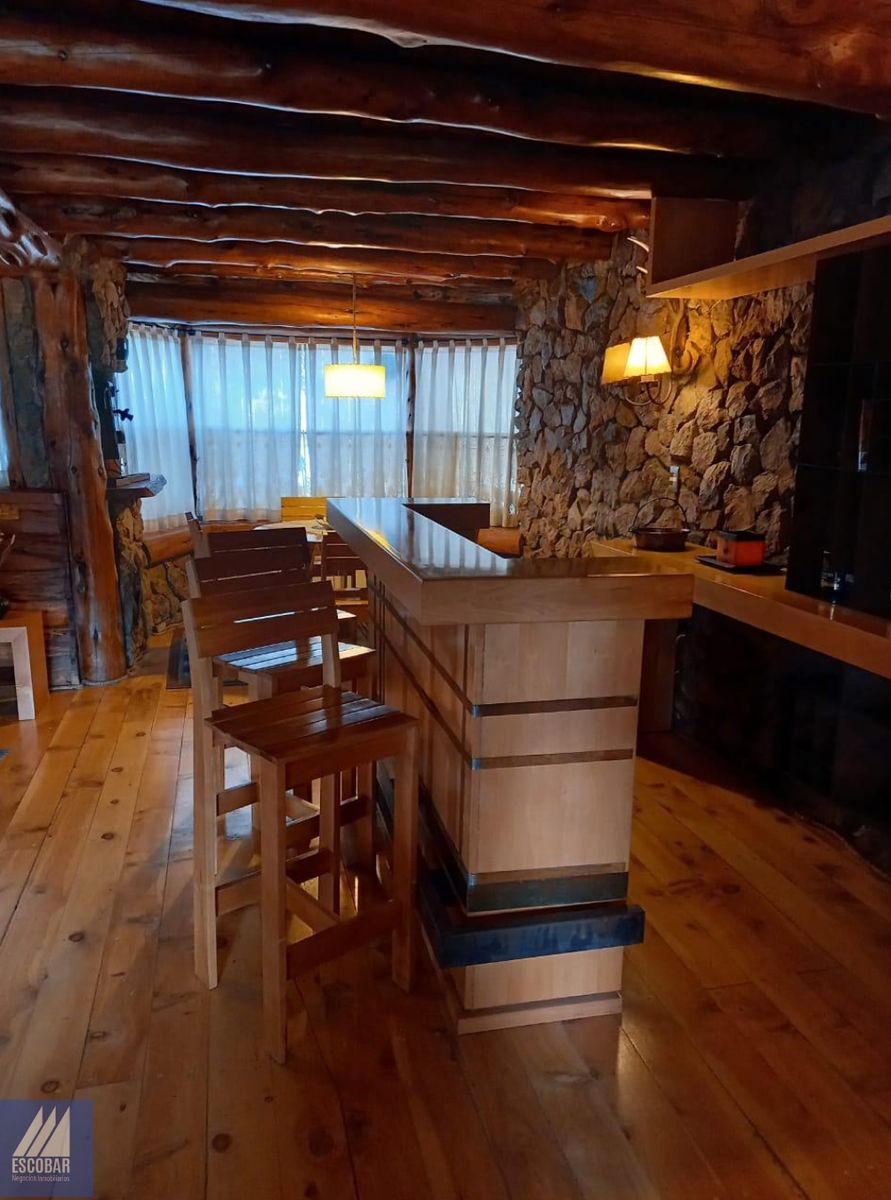GRAN CASA + CABAÑA ADICIONAL- BUSTILLO Y NILPI - 22