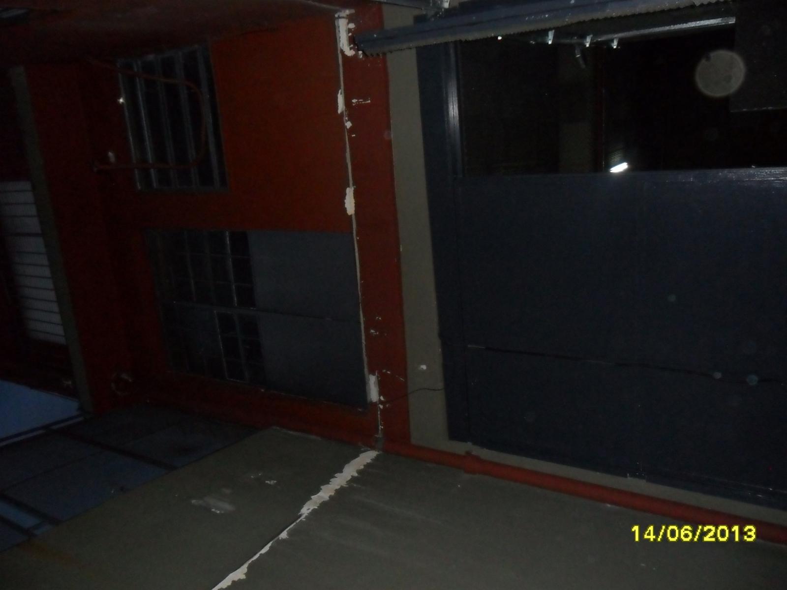 GALPON CON OFICINAS - 21