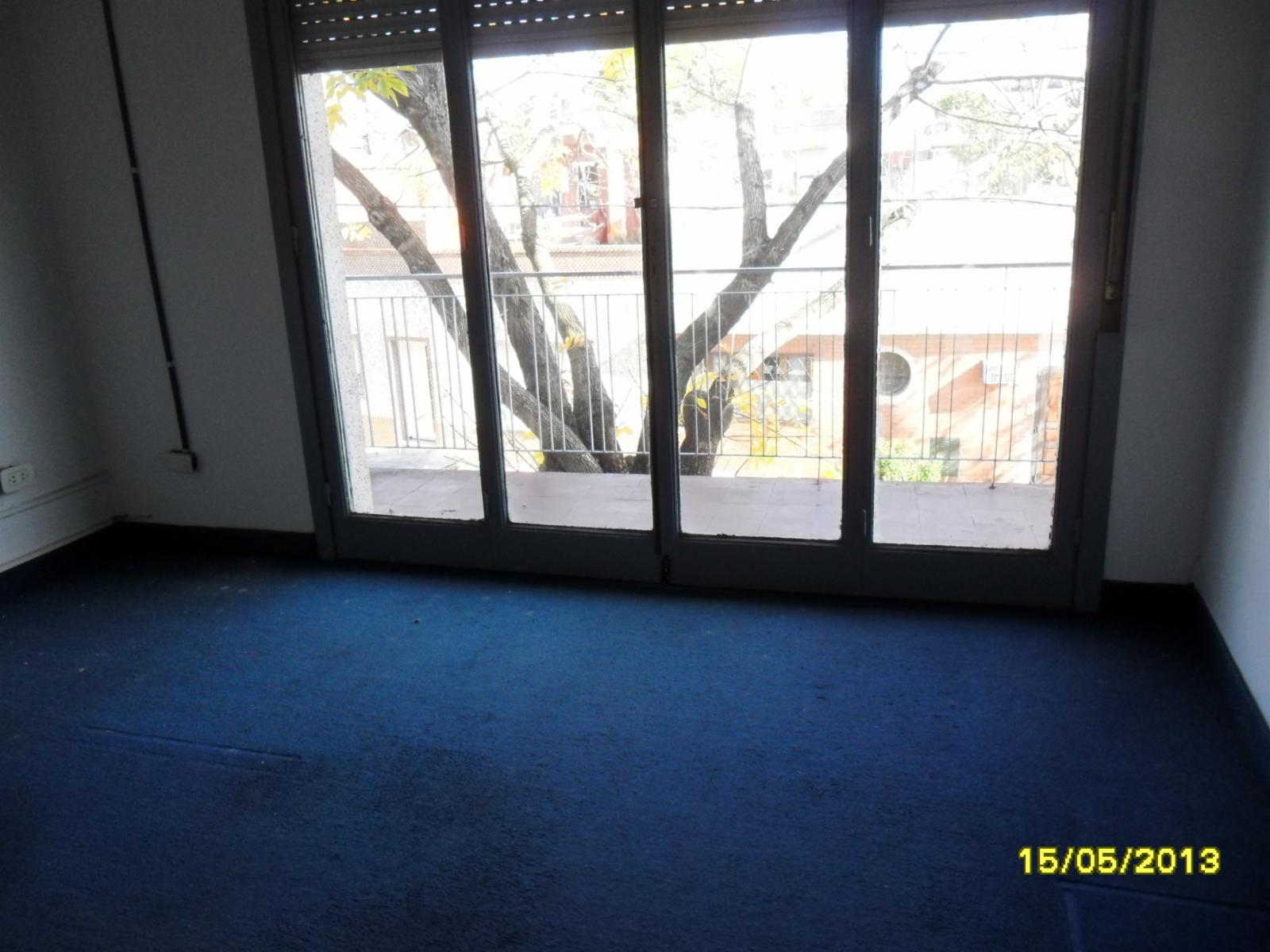 LOTE CON EDIFICACION - 7