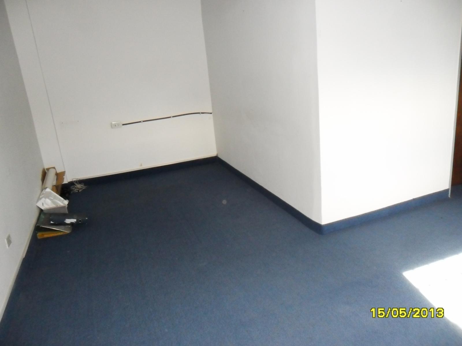 LOTE CON EDIFICACION - 12