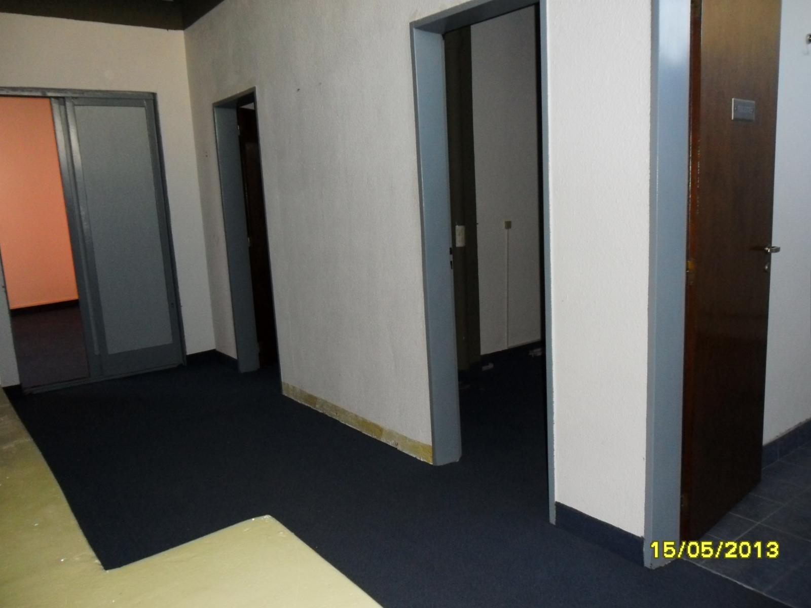 LOTE CON EDIFICACION - 14